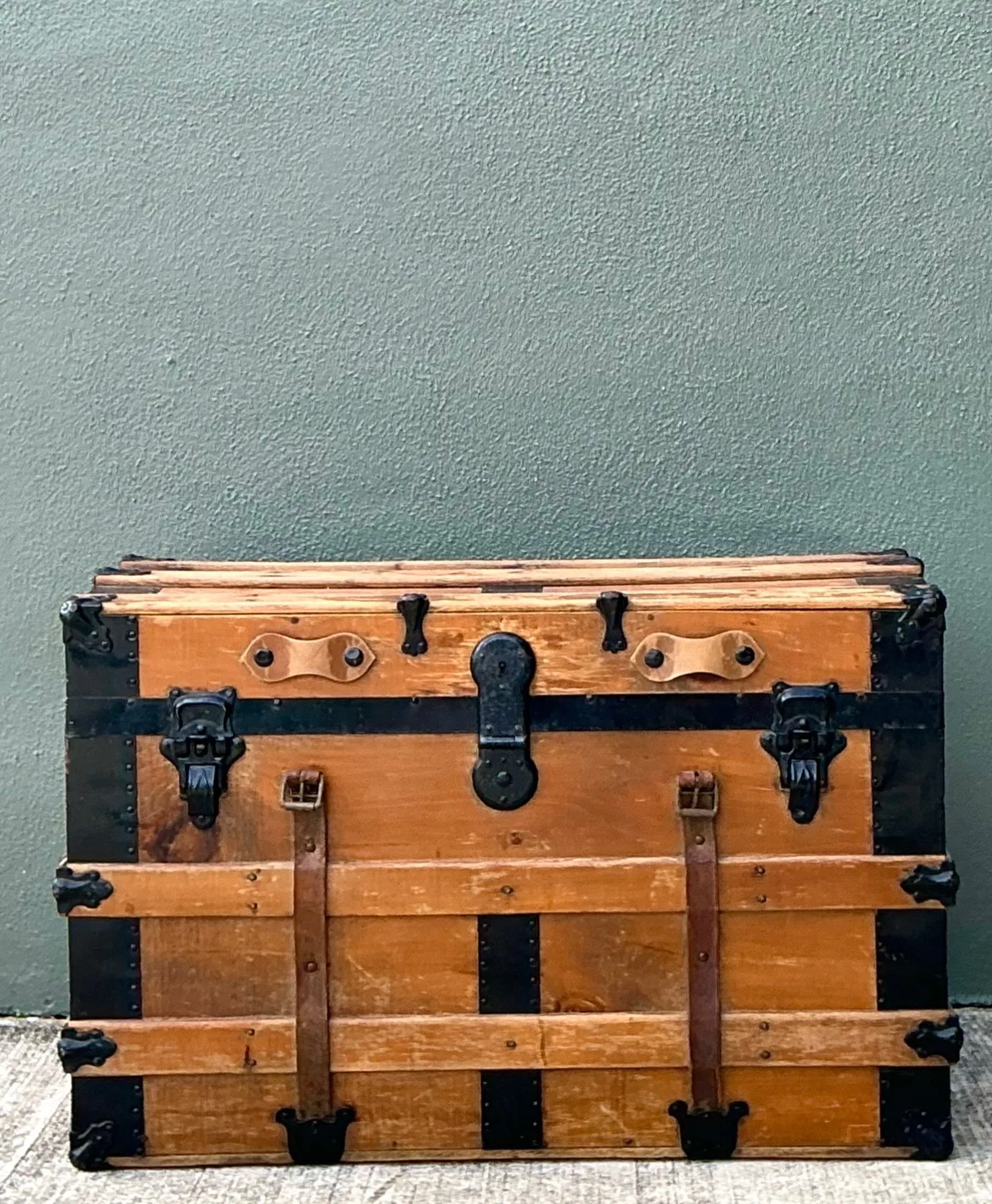 Vintage Wooden Travel Trunk with Metal Accents — additional photo 3