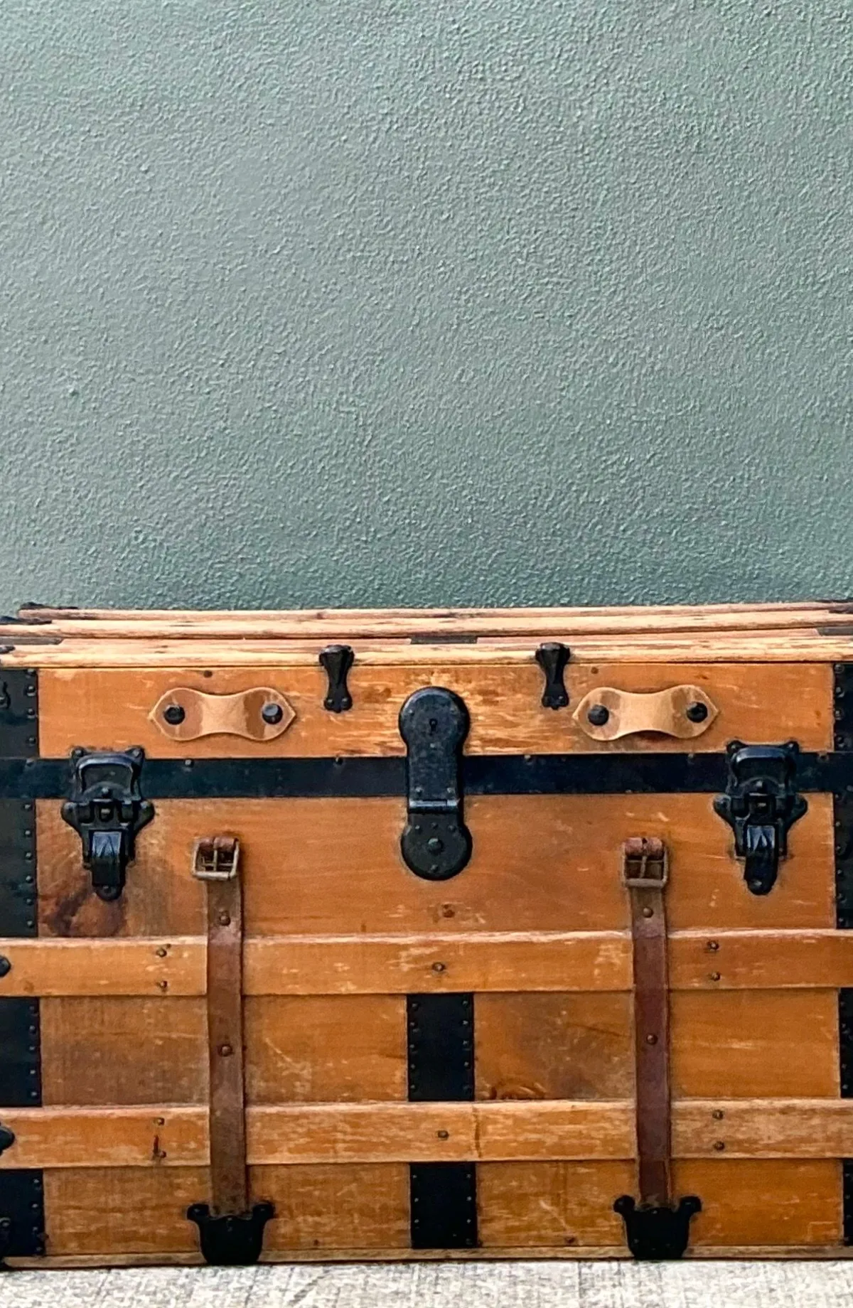 Vintage Wooden Travel Trunk with Metal Accents — additional photo 3