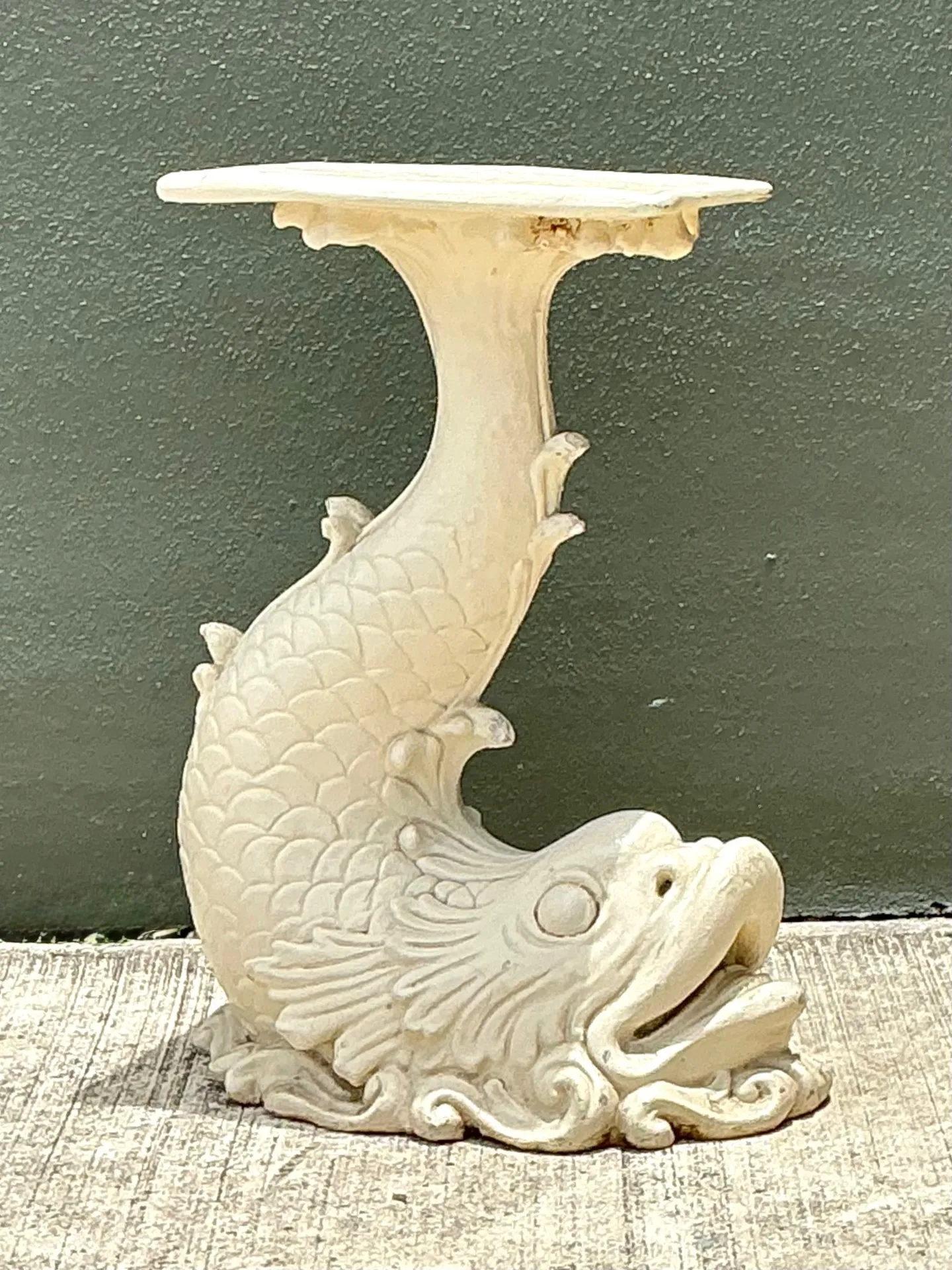 Vintage Ornate Fish Design Pedestal — additional photo 8