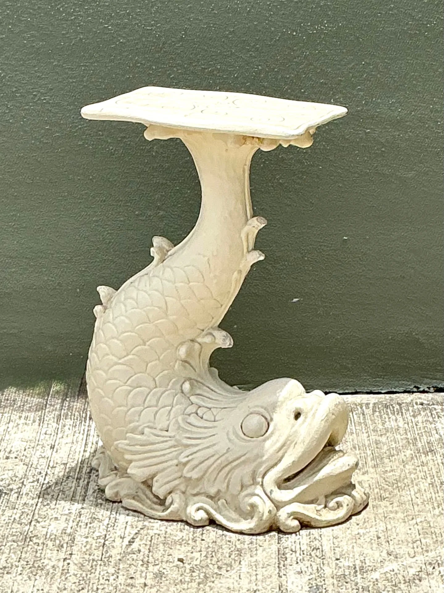 Vintage Ornate Fish Design Pedestal — additional photo 5