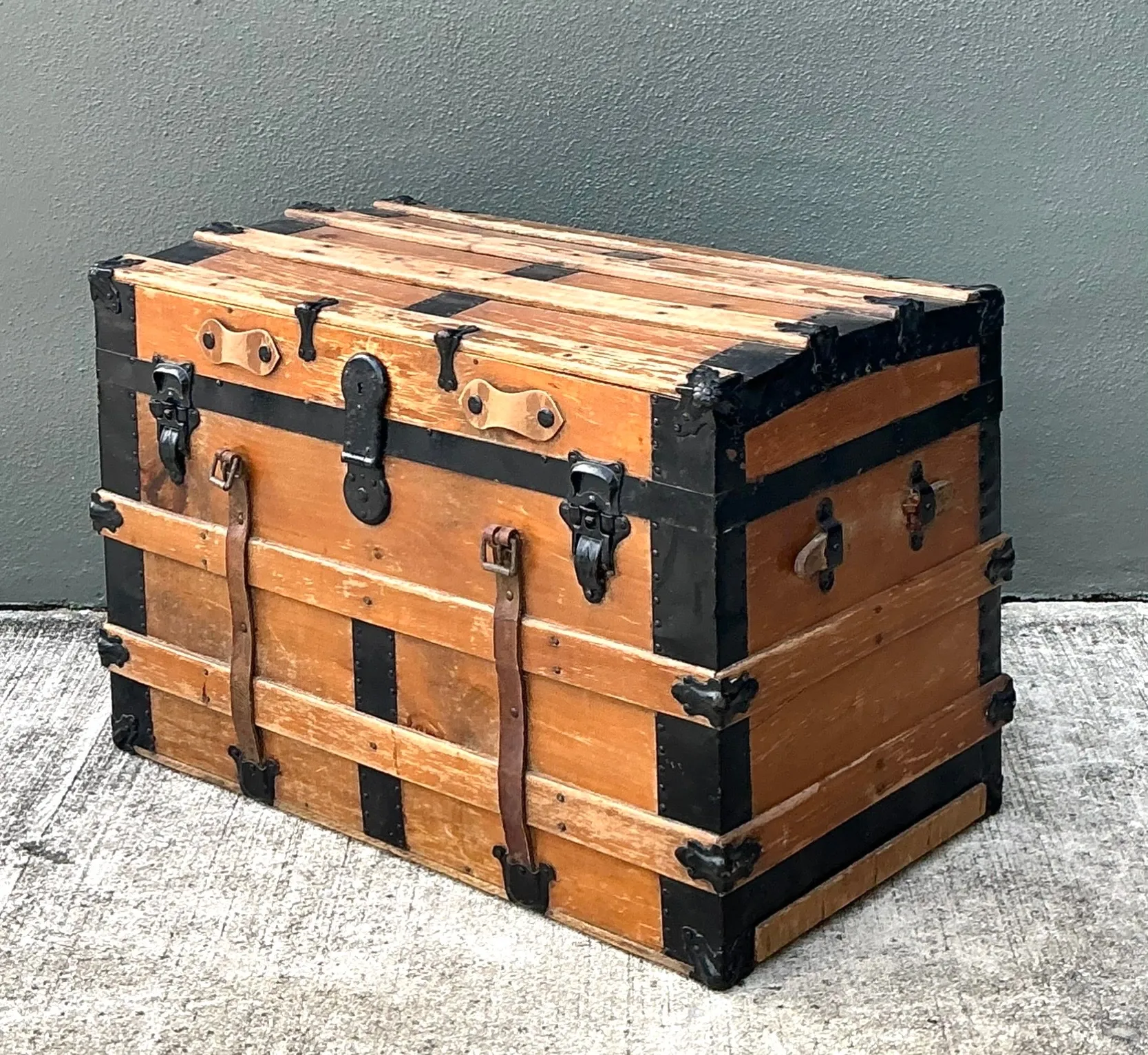 Vintage Wooden Travel Trunk with Metal Accents — additional photo 7