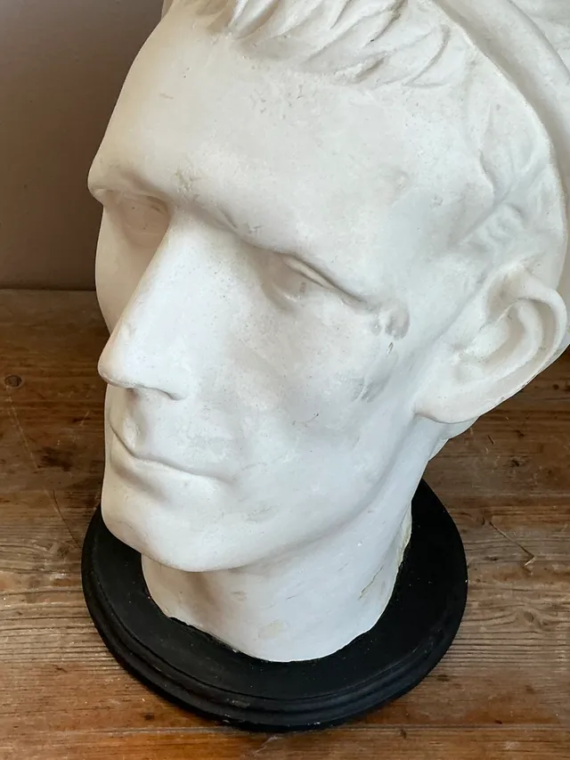 Vintage Plaster Roman Bust Sculpture Of Antiochus — additional photo 2