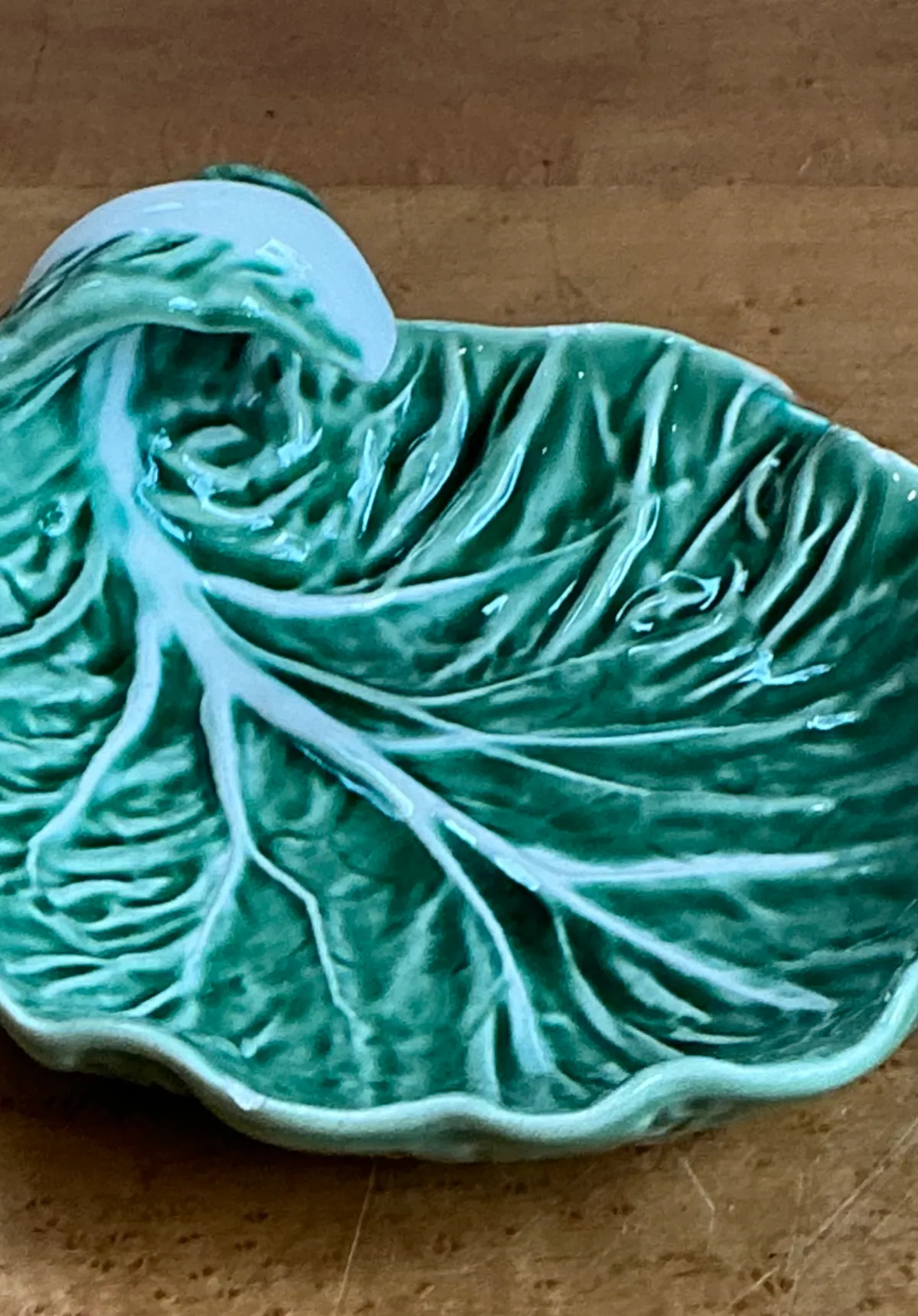 Bordallo Pinheiro Green Cabbage Leaf Ceramic Bowl