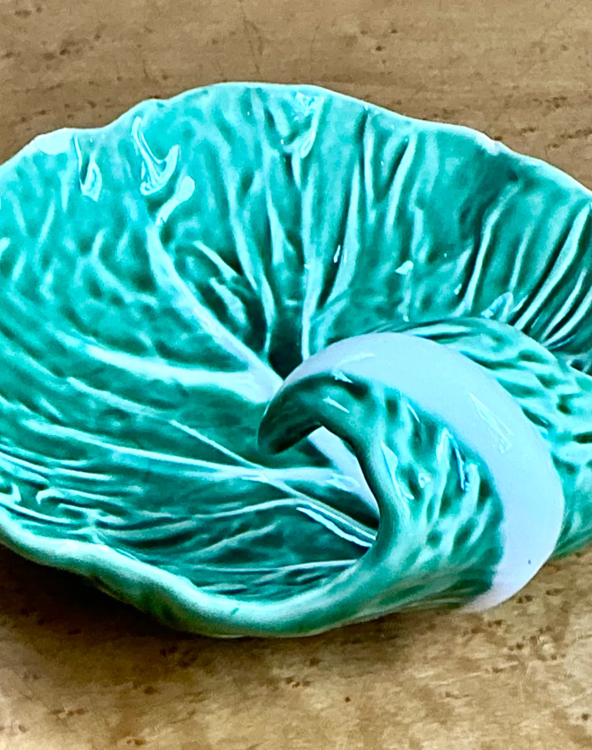 Bordallo Pinheiro Green Cabbage Leaf Ceramic Bowl — additional photo 5