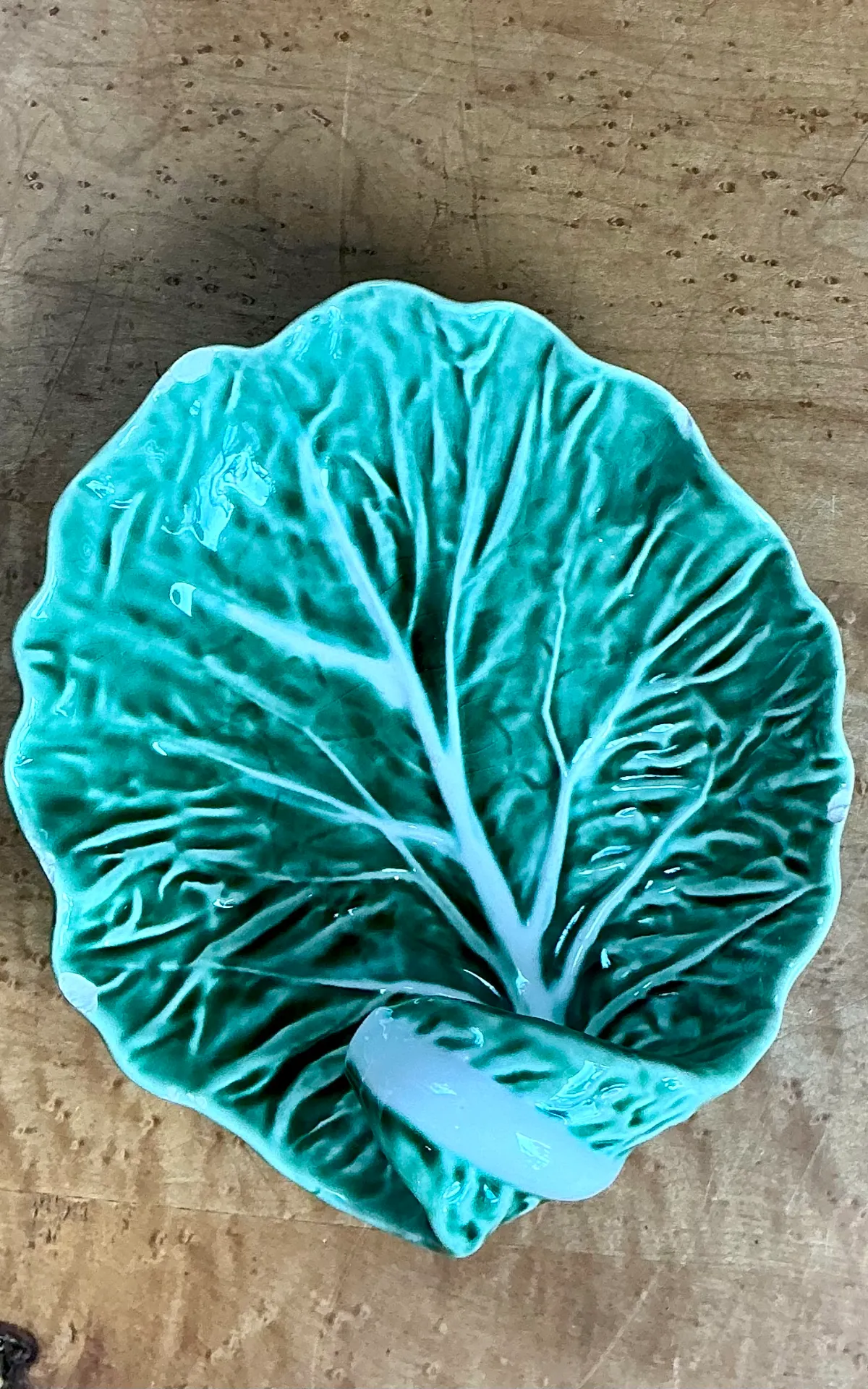 Bordallo Pinheiro Green Cabbage Leaf Ceramic Bowl — additional photo 3