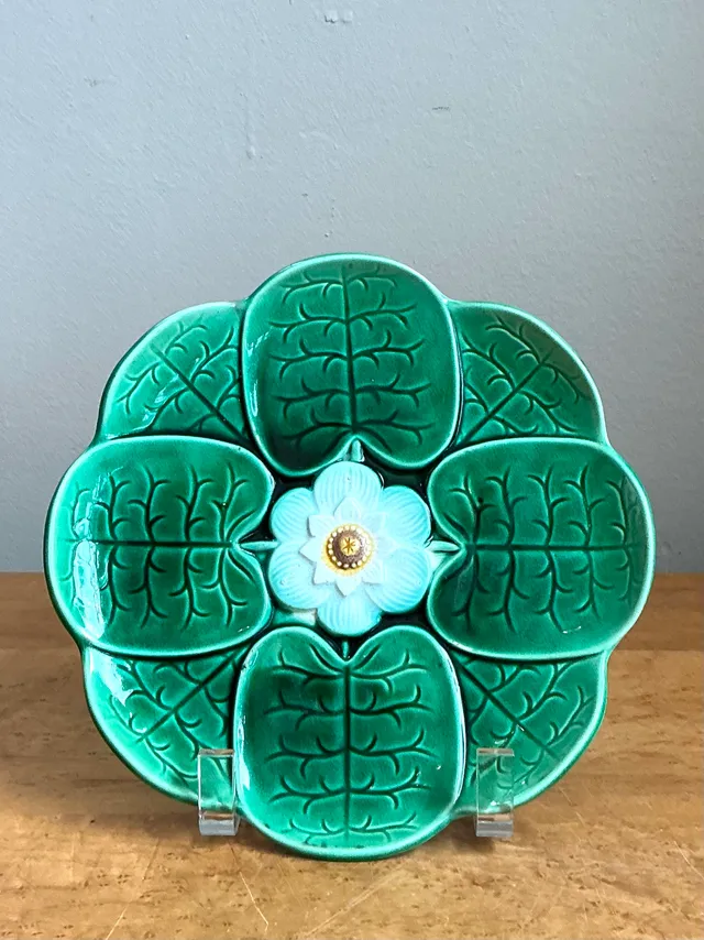 Vintage Majolica Lily Pad Plate — additional photo 4