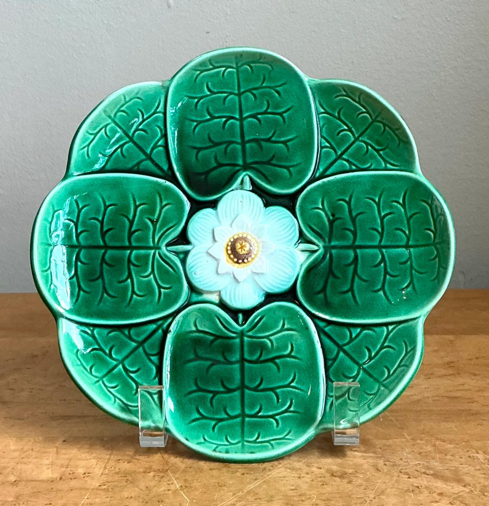 Vintage Majolica Lily Pad Plate — additional photo 8