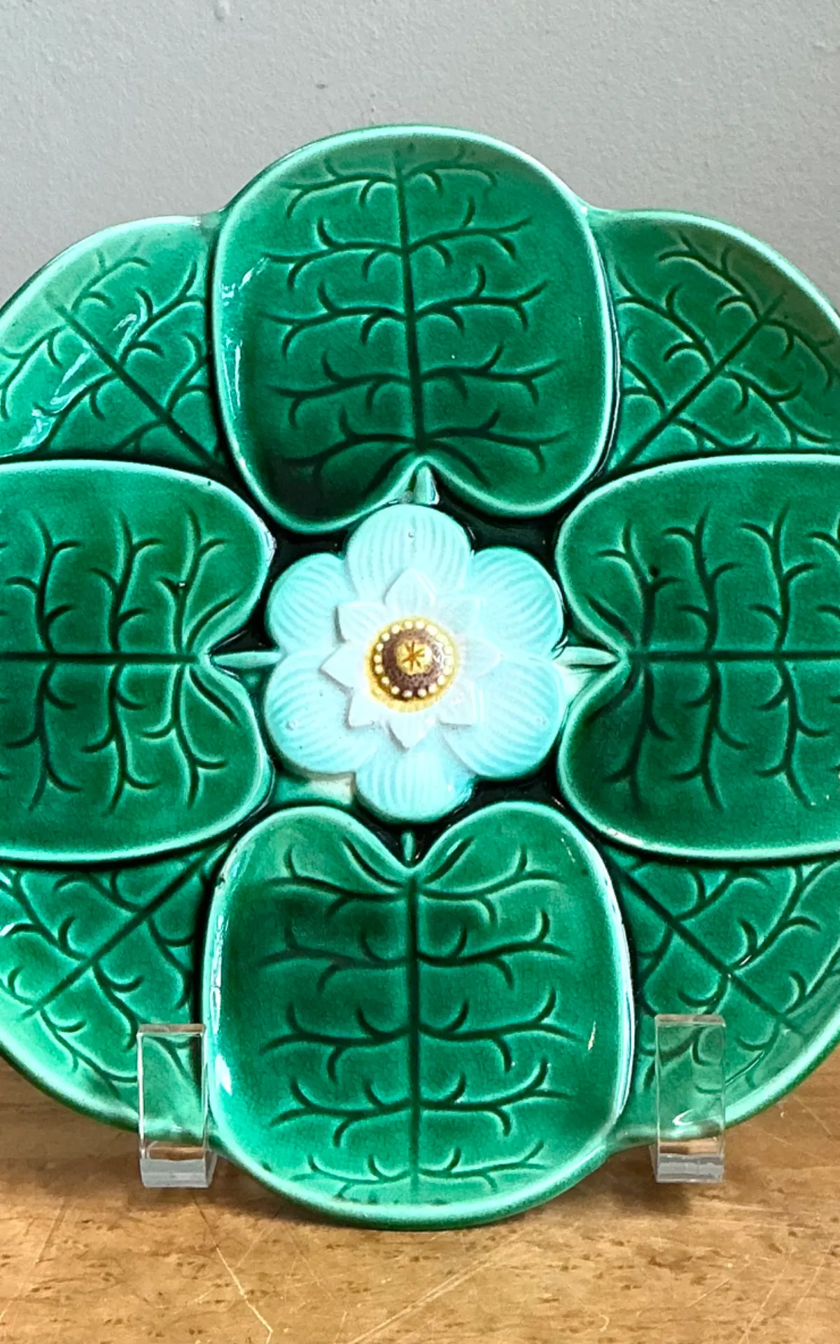 Vintage Majolica Lily Pad Plate — additional photo 8
