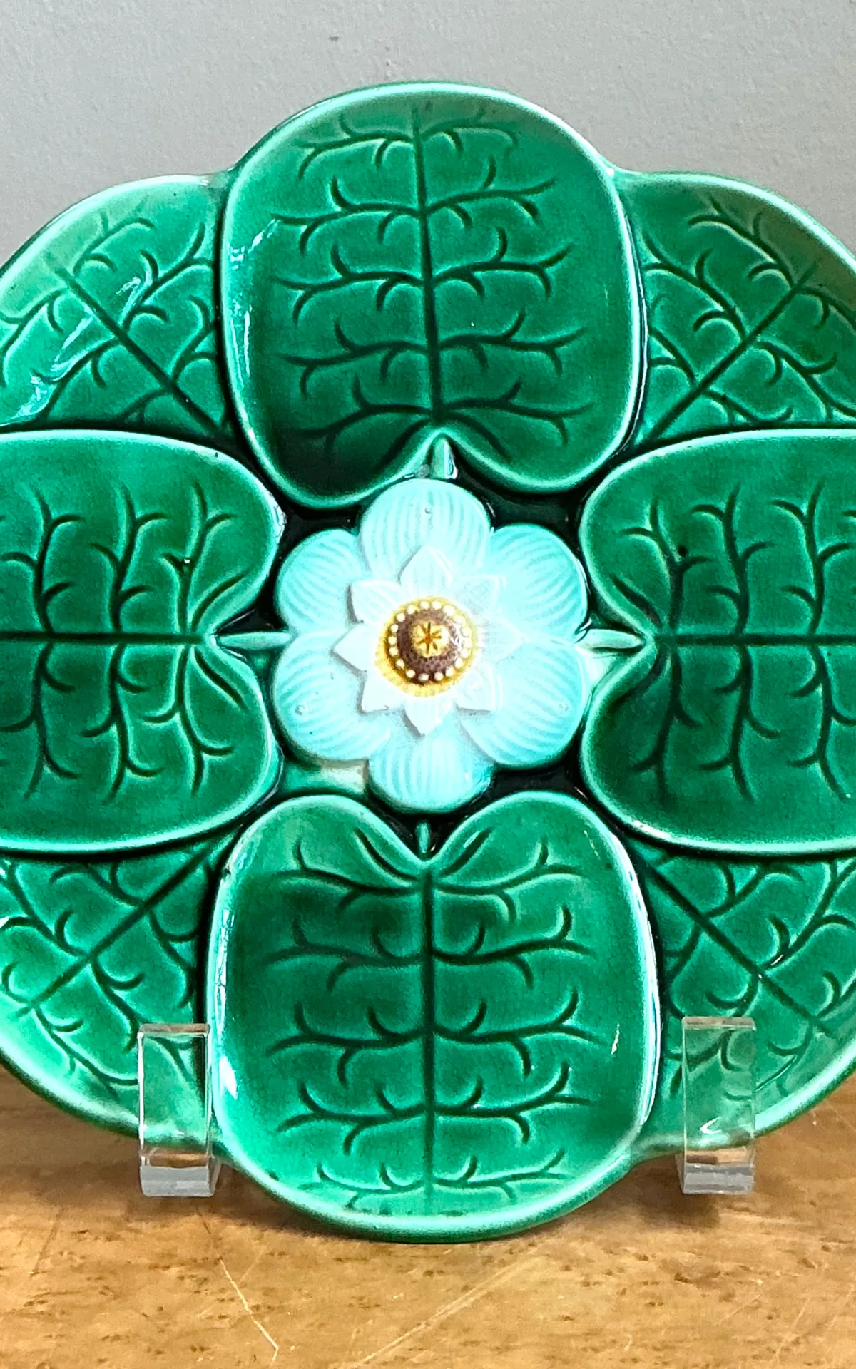 Vintage Majolica Lily Pad Plate — additional photo 5