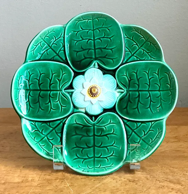 Vintage Majolica Lily Pad Plate — additional photo 5