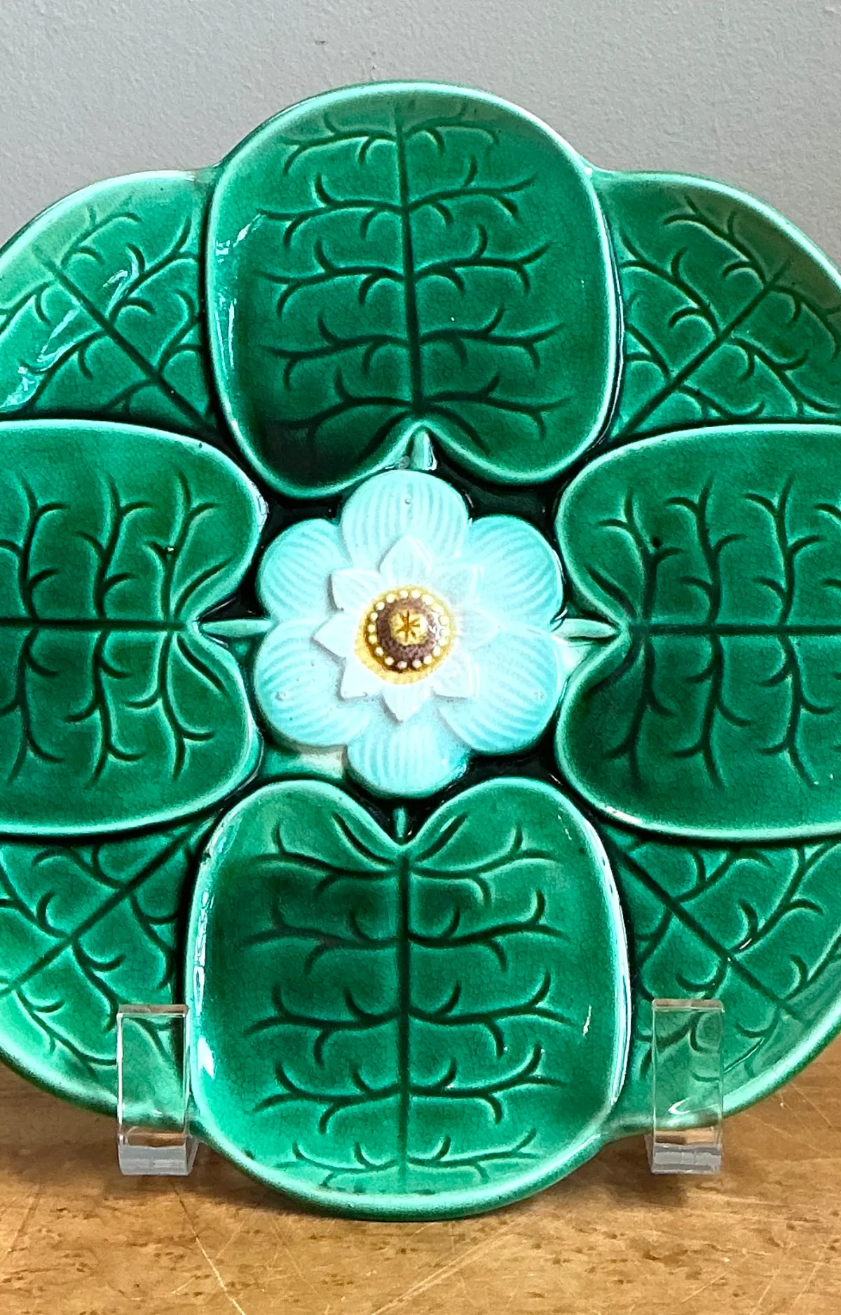 Vintage Majolica Lily Pad Plate — additional photo 3