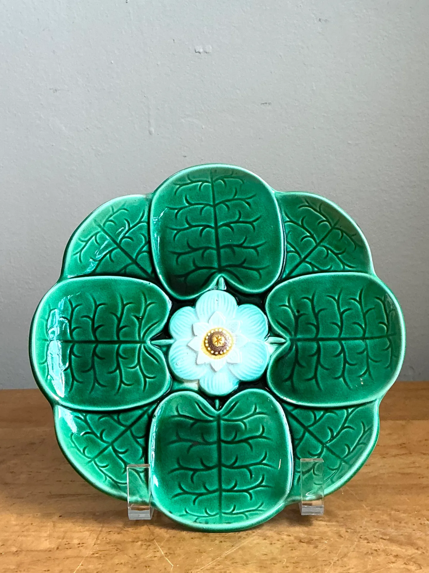 Vintage Majolica Lily Pad Plate — additional photo 1