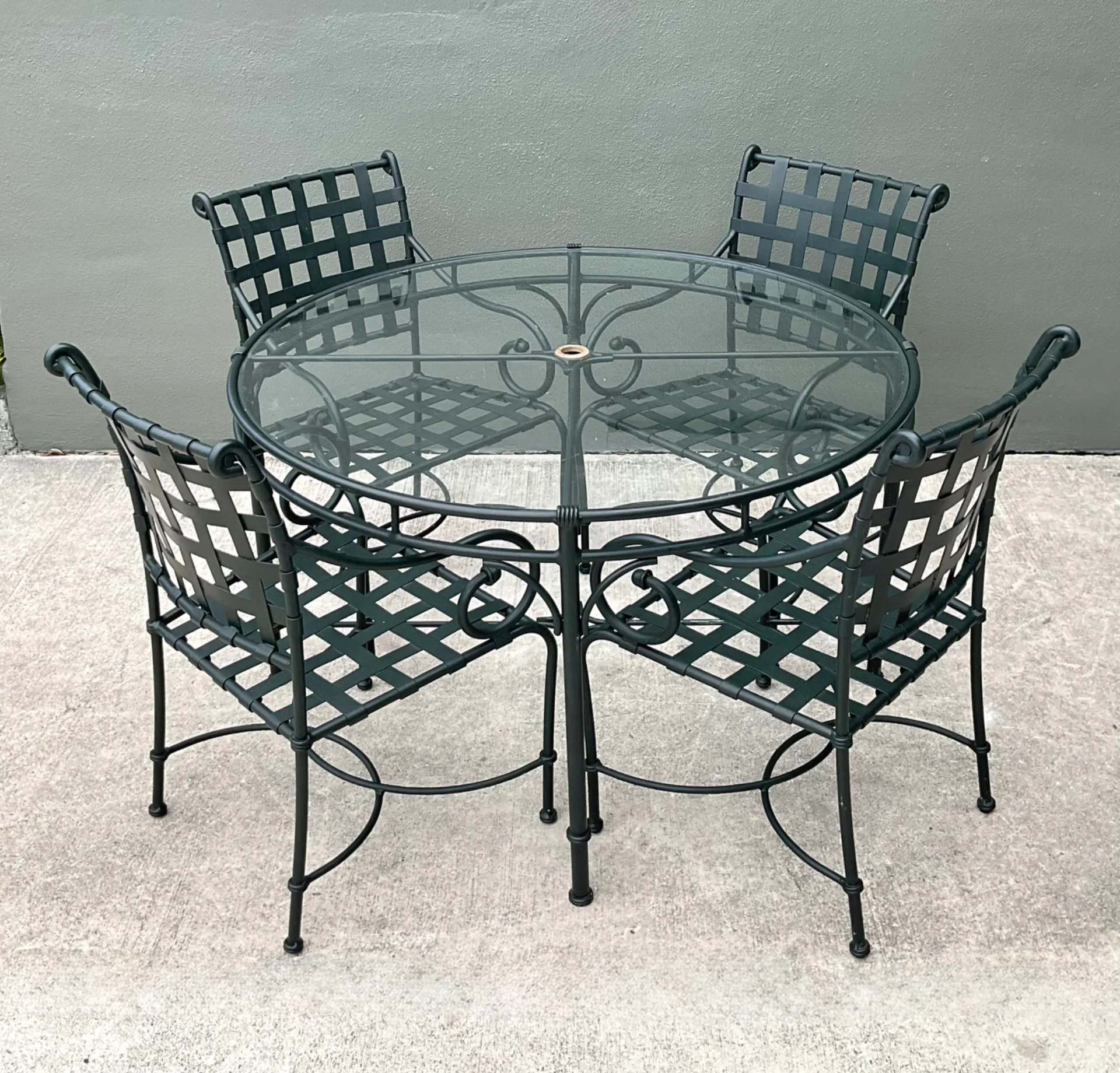 Vintage Brown Jordan “Florentine” Cast Aluminum Outdoor Dining Table — additional photo 6