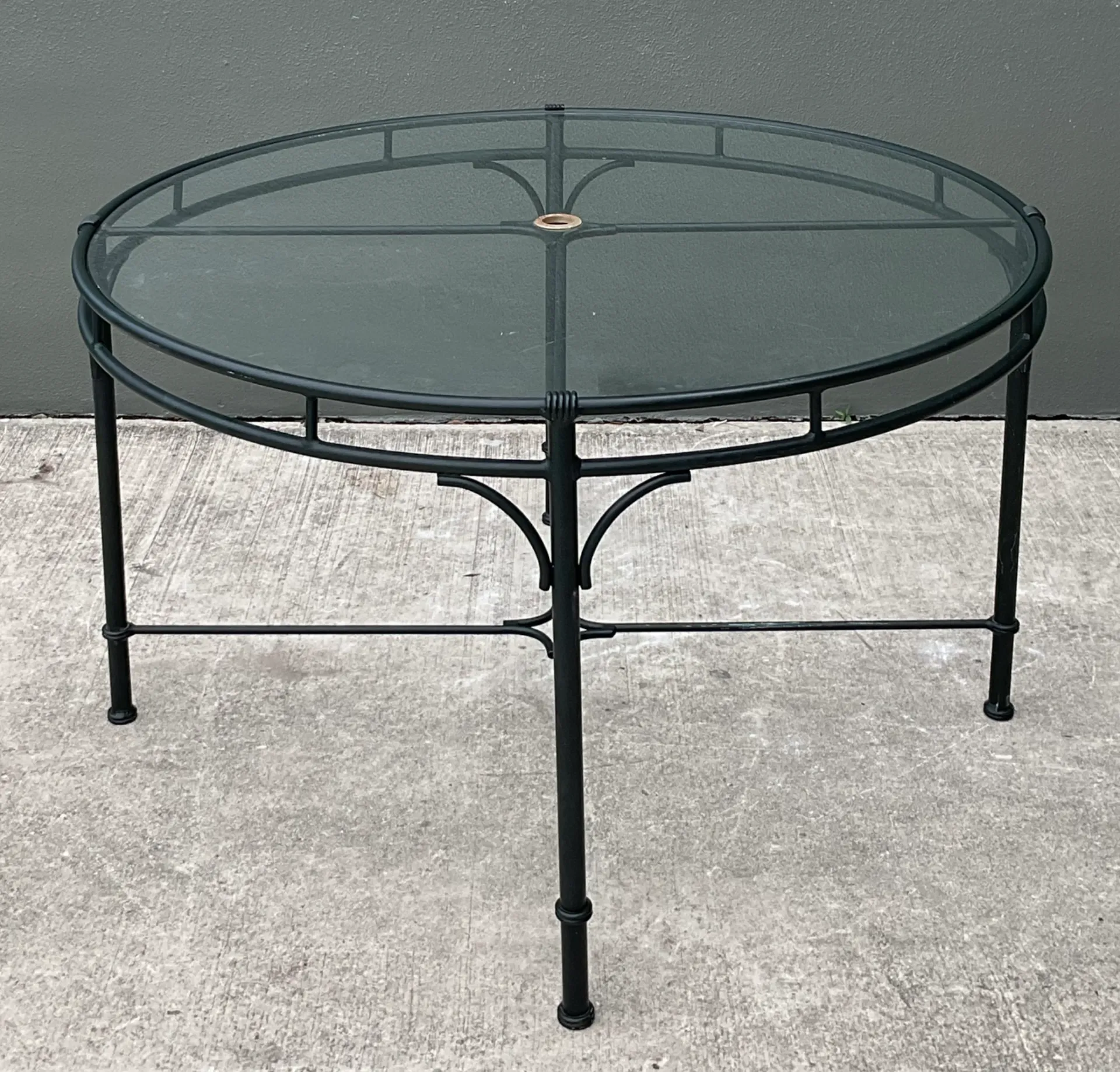 Vintage Brown Jordan “Florentine” Cast Aluminum Outdoor Dining Table — additional photo 2