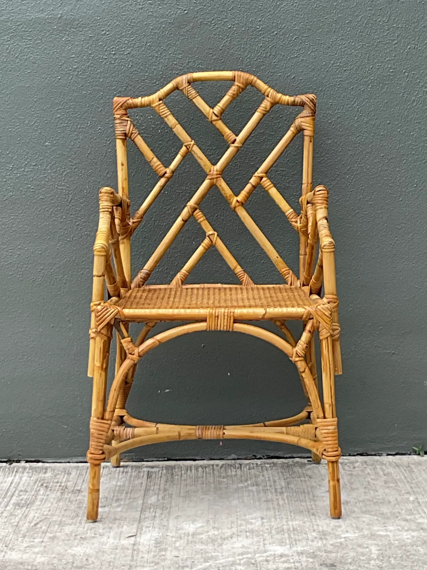 Vintage Chinese Chippendale Rattan Chair — additional photo 2