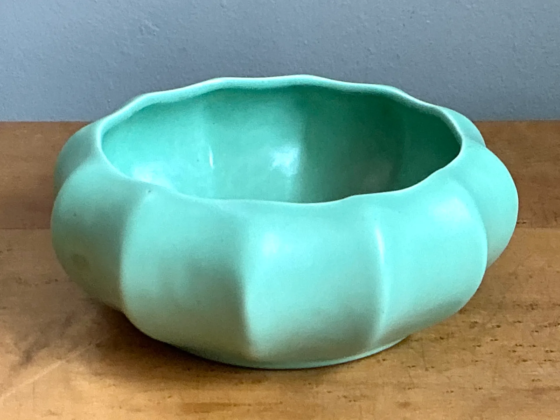 Vintage Haeger Sculptural Ceramic Bowl — additional photo 2