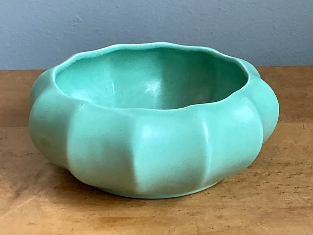 Vintage Haeger Sculptural Ceramic Bowl — additional photo 8