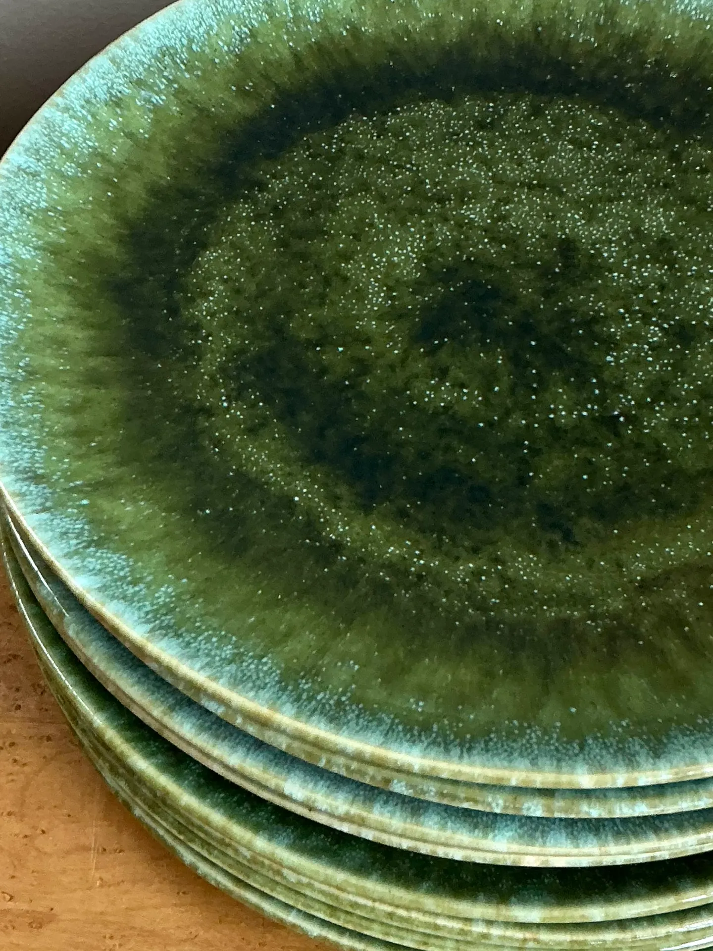 William Sonoma Home Green Reactive Glazed Ceramic Plates — additional photo 3