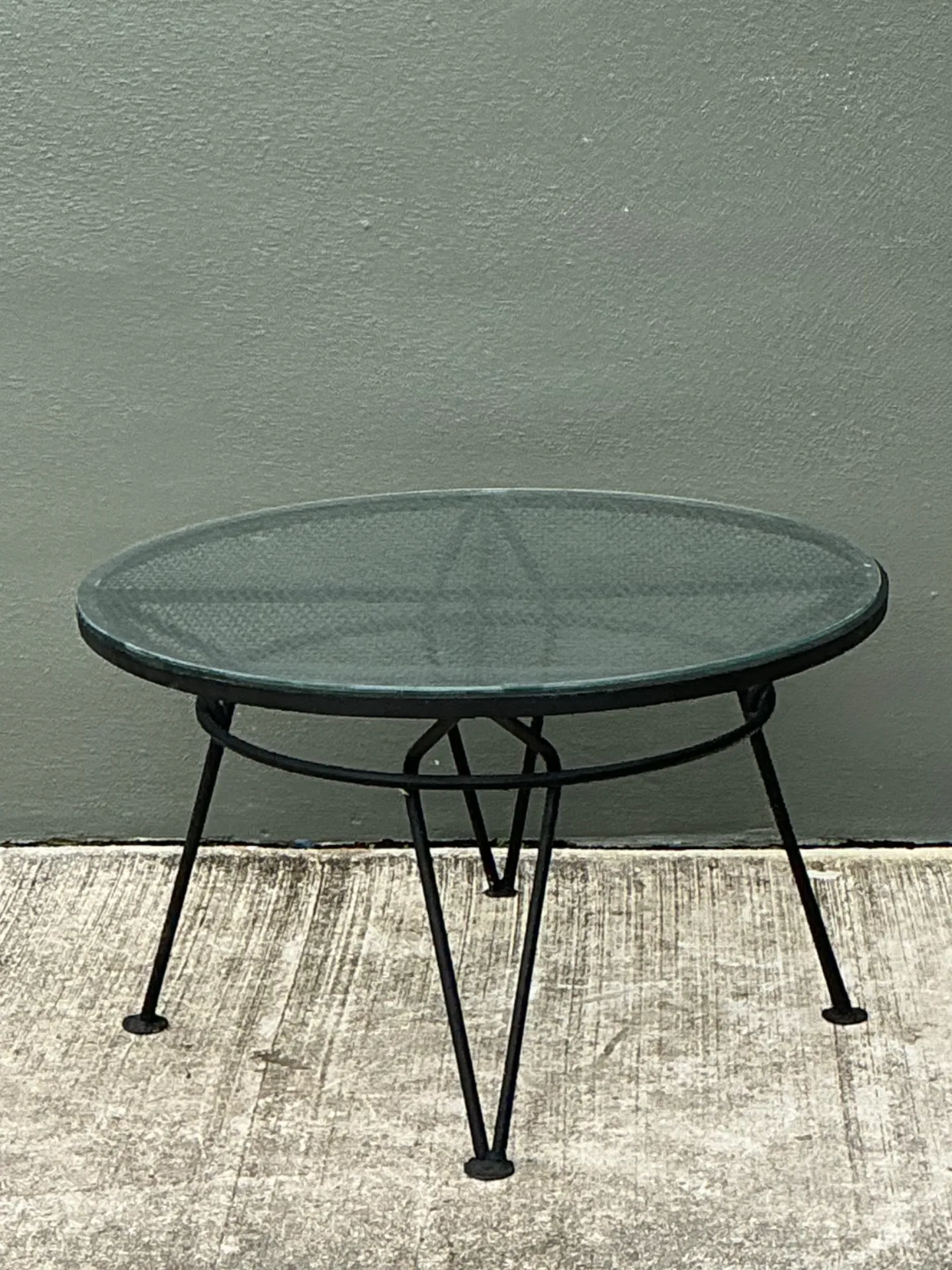 Vintage MCM Salterini “Radar” Iron and Glass Coffee Table — additional photo 5