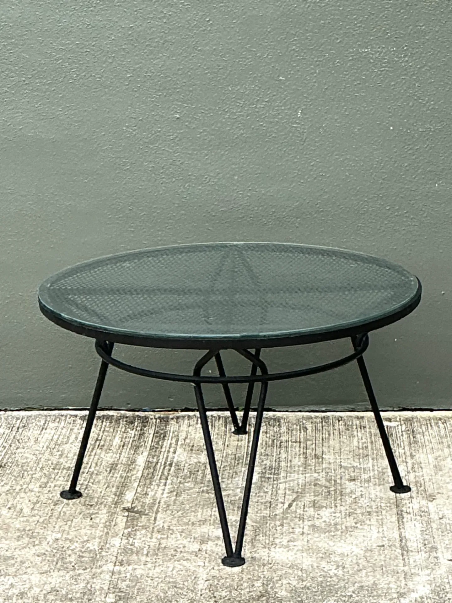 Vintage MCM Salterini “Radar” Iron and Glass Coffee Table — additional photo 3