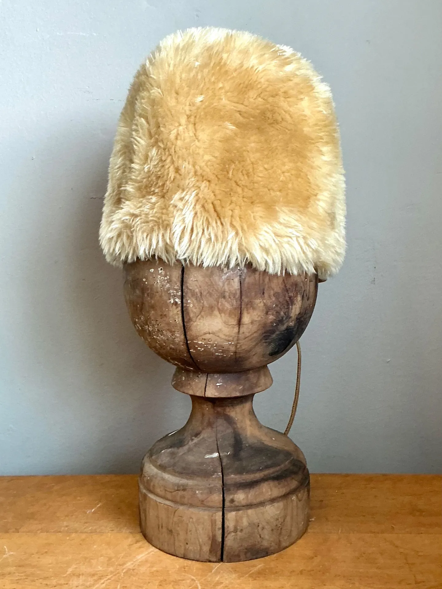 Vintage Faux Fur Hat With Leather Tie — additional photo 5