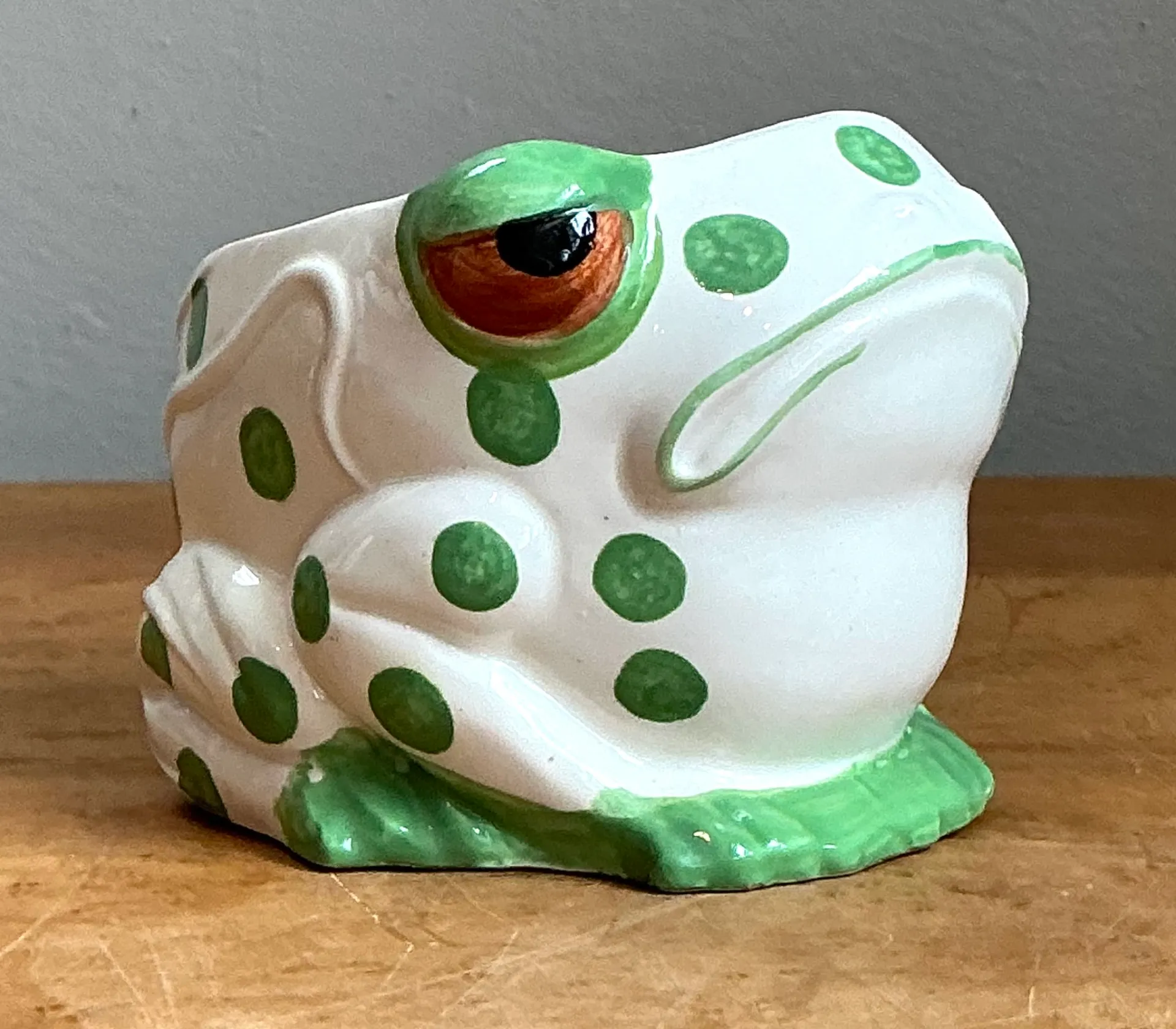 Vintage Green Polka Dot Frog Planter — additional photo 7