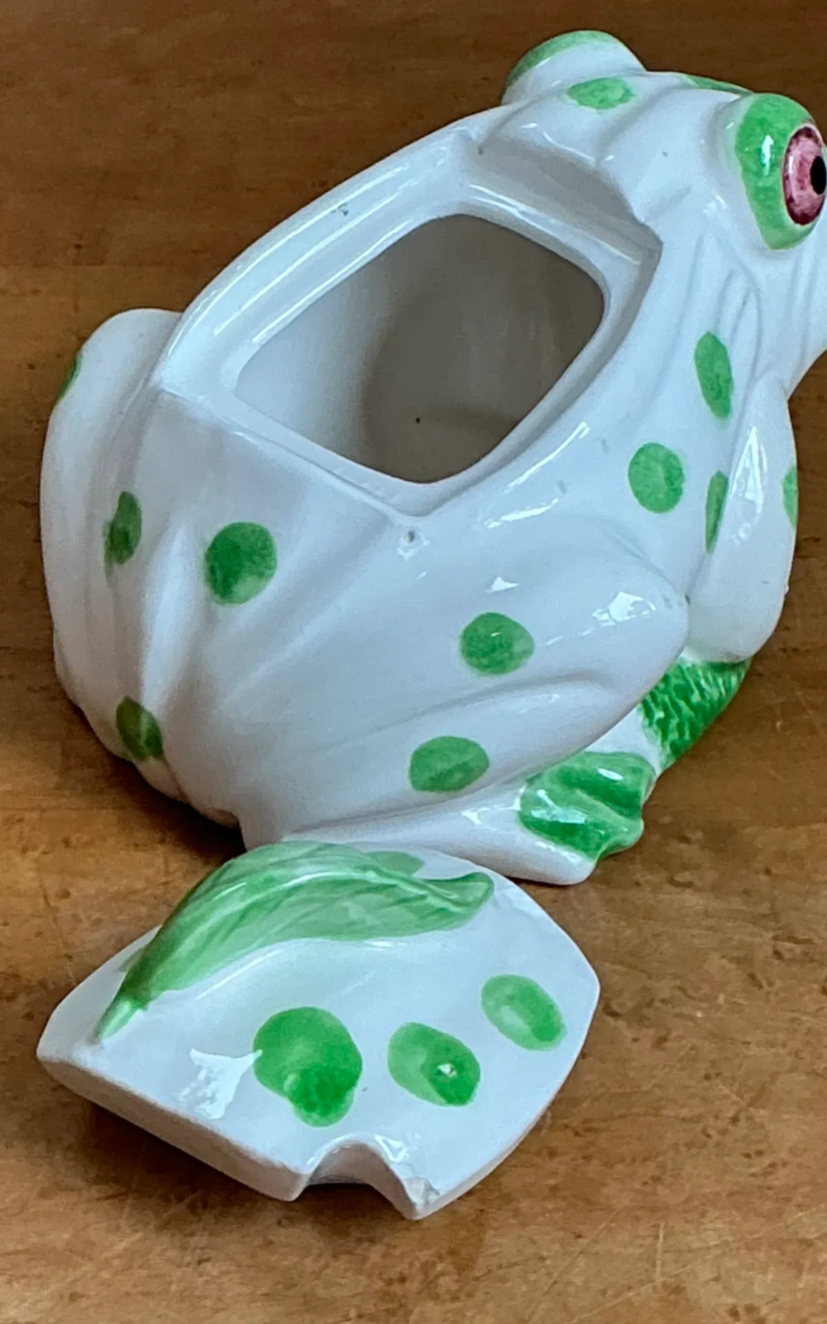 Vintage White and Green Frog Ceramic Sugar Bowl — additional photo 7
