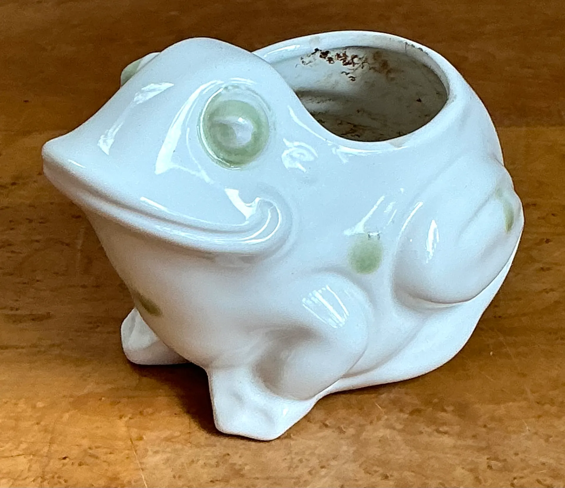Vintage White Frog Ceramic Planter — additional photo 5