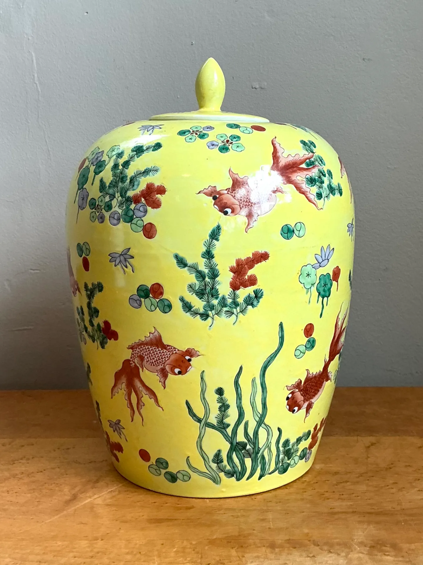 Vintage Yellow Ceramic Fish Motif Jar — additional photo 4