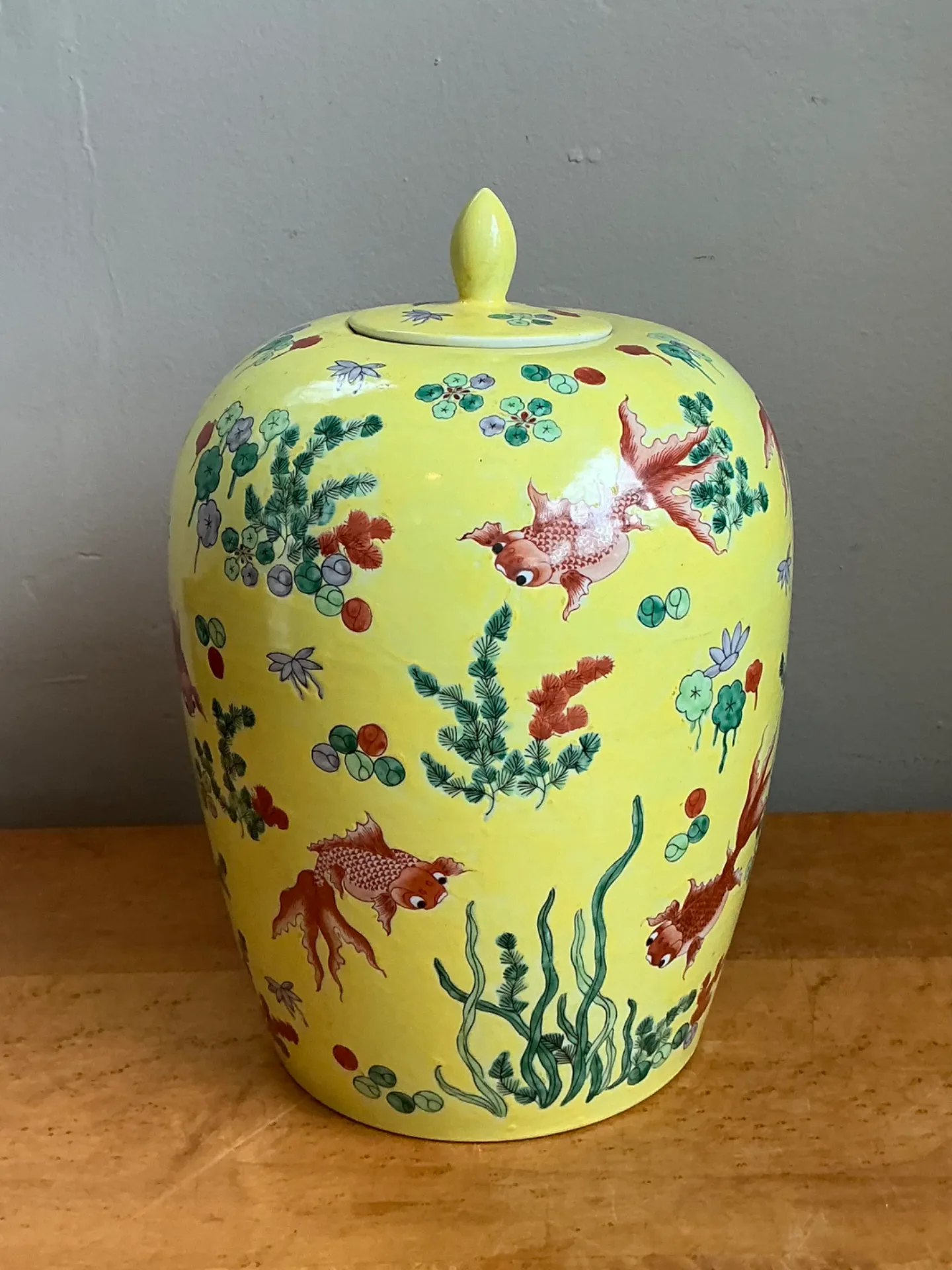 Vintage Yellow Ceramic Fish Motif Jar — additional photo 1