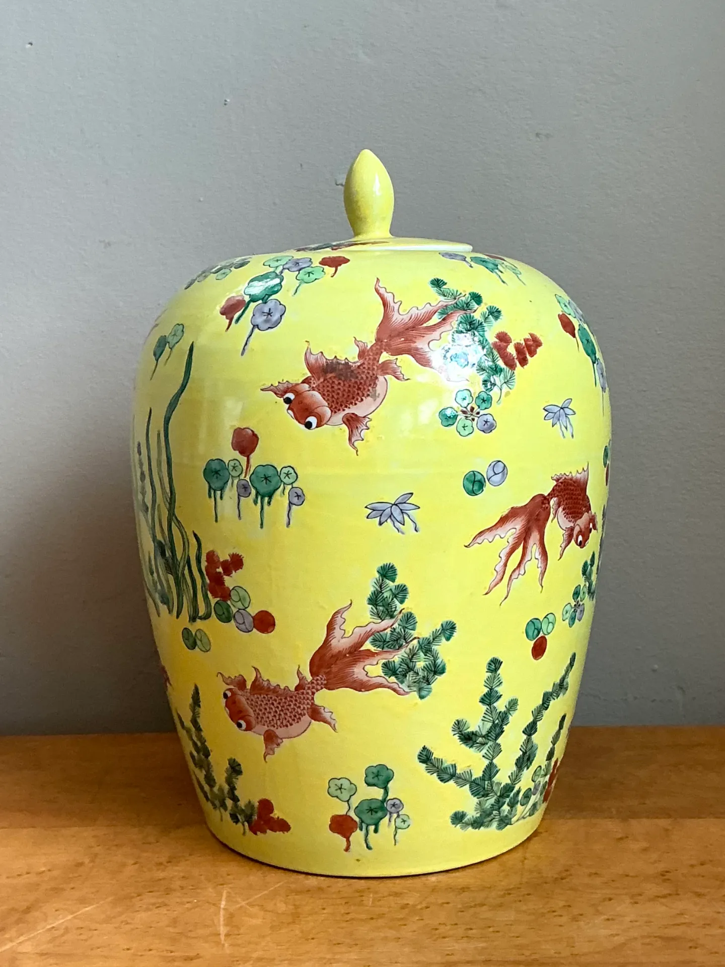 Vintage Yellow Ceramic Fish Motif Jar — additional photo 3