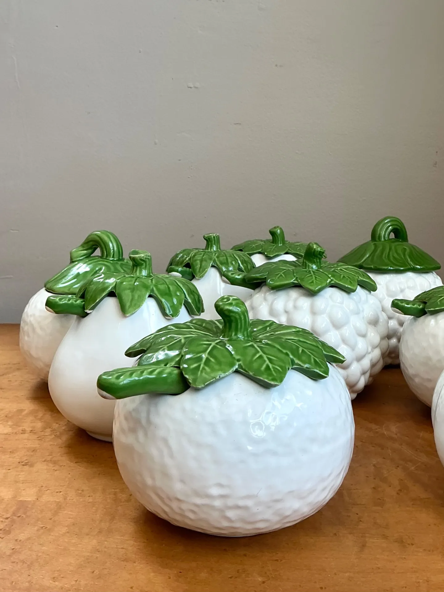 Vintage Italian Green Leaf Ceramic Pots - Set of 10 — additional photo 1