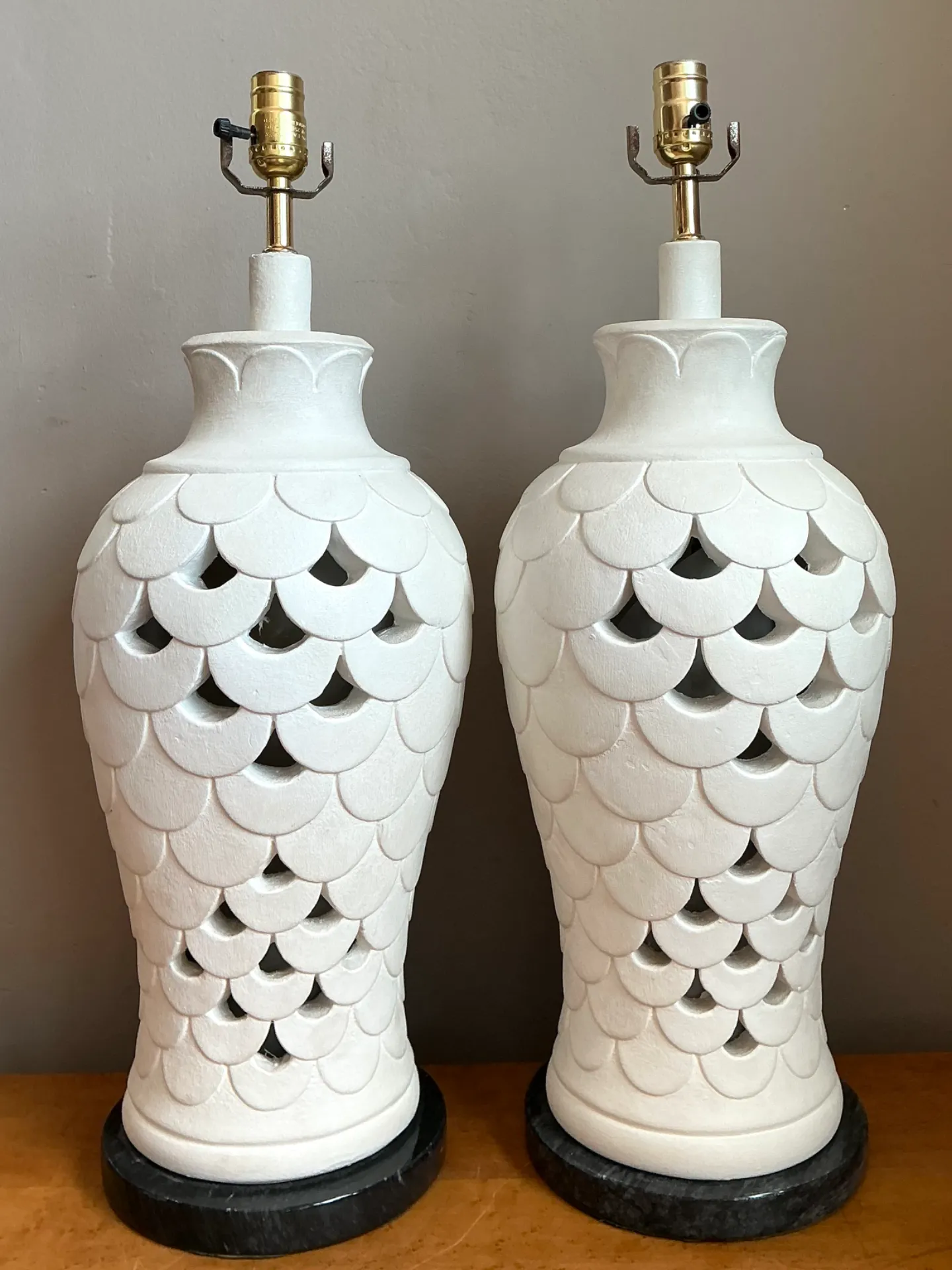 Vintage Scalloped Ceramic Table Lamps — additional photo 2