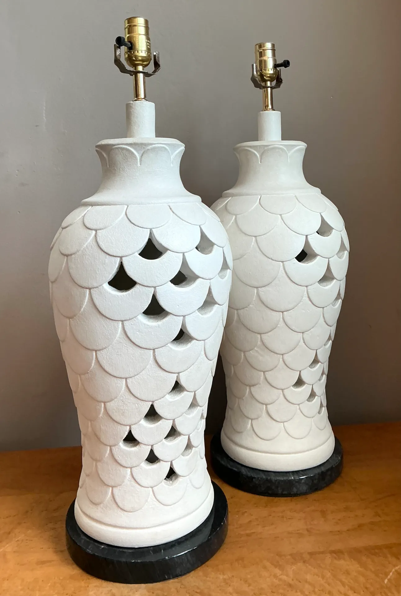 Vintage Scalloped Ceramic Table Lamps — additional photo 1