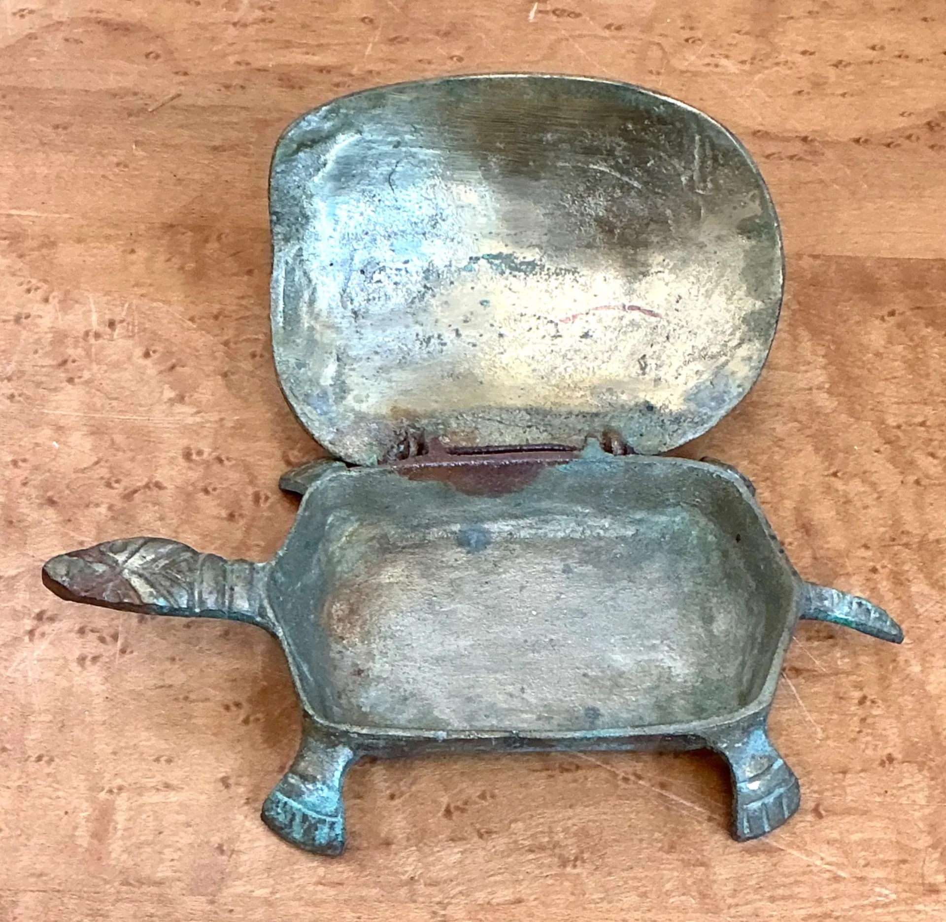 Vintage Patinated Metal Turtle Trinket Box — additional photo 7