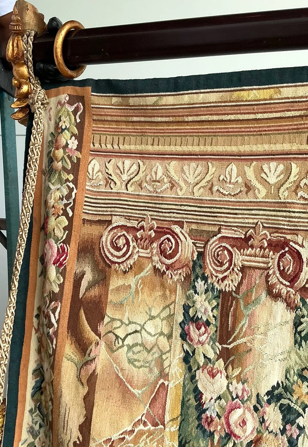Vintage “Chateau Bellevue” Tapestry from Tenture Des Maisons Royals — additional photo 6
