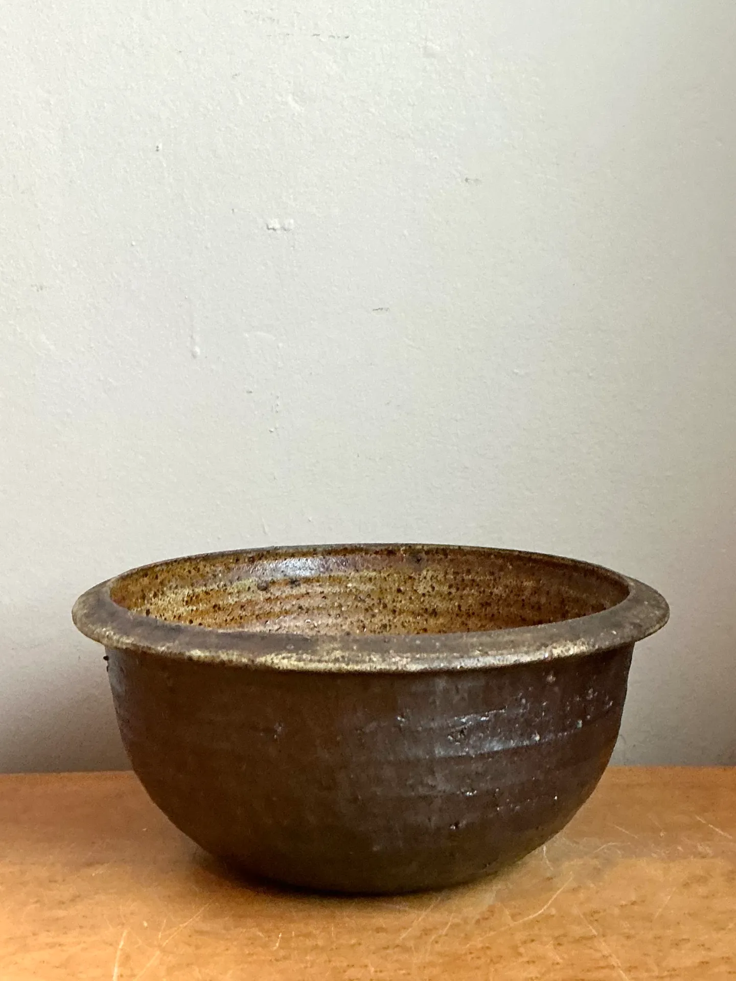 Handcrafted Vintage Studio Pottery Bowl — additional photo 3