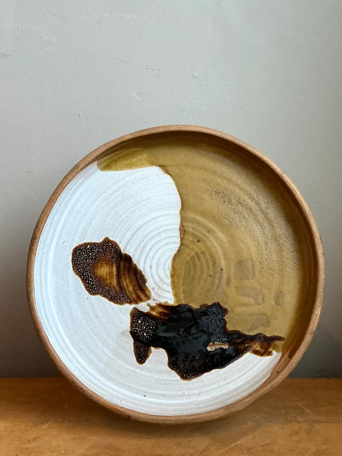 Vintage Abstract Glazed Ceramic Plate — additional photo 4