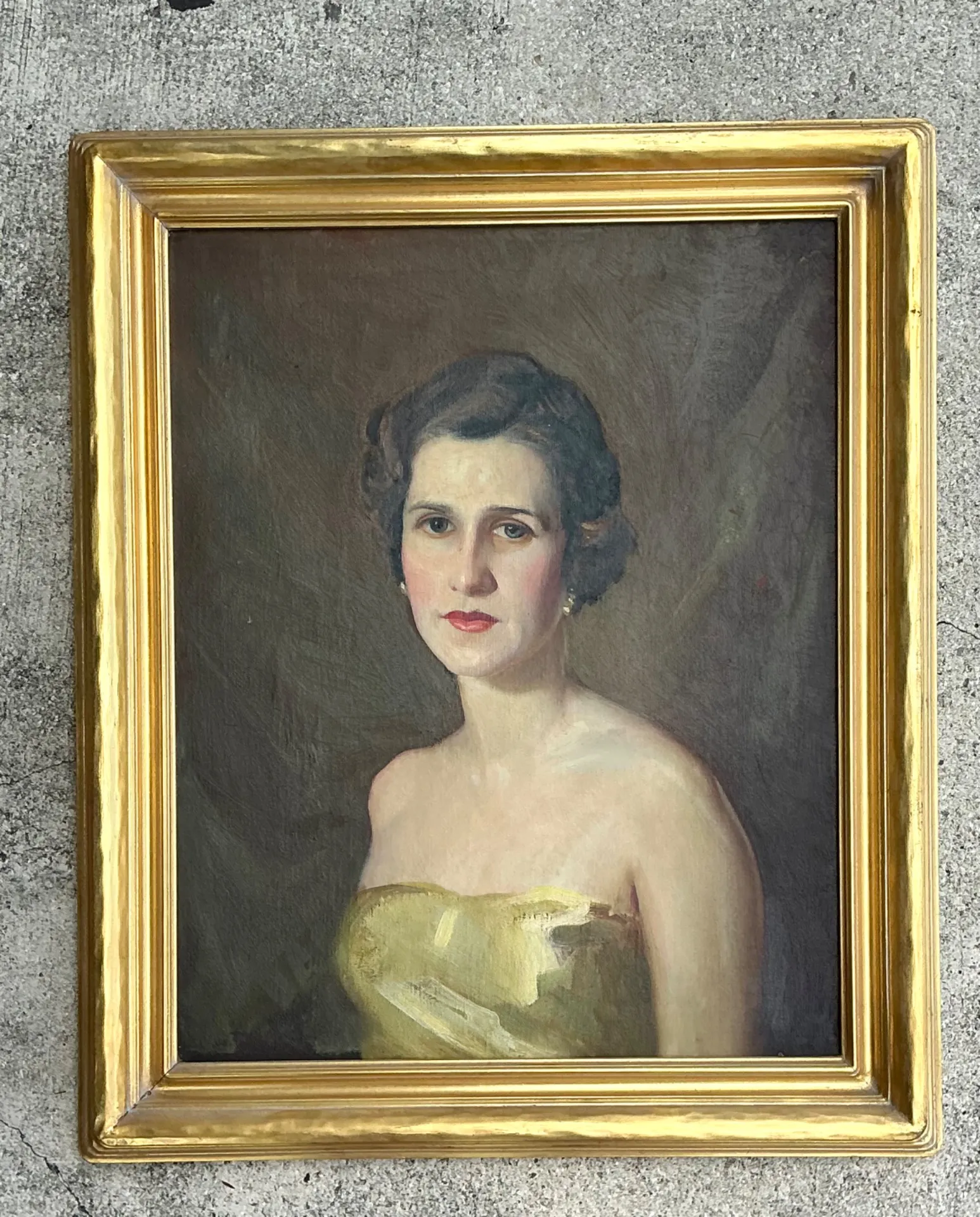 Vintage Oil Portrait of Woman in Gold Dress — additional photo 7