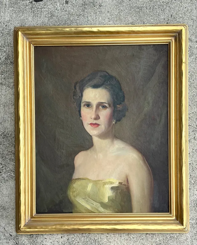 Vintage Oil Portrait of Woman in Gold Dress — additional photo 7
