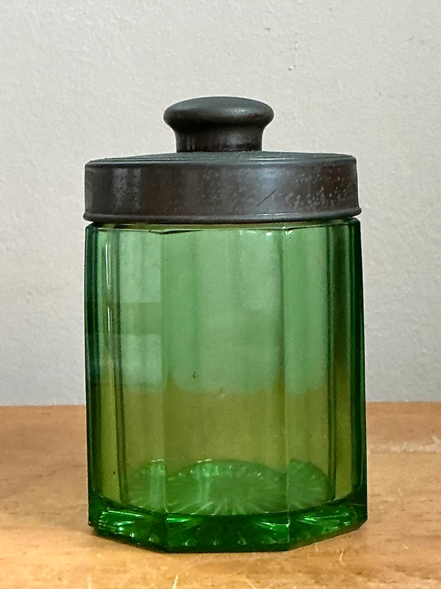 Vintage Octagonal Green Glass Canister — additional photo 4