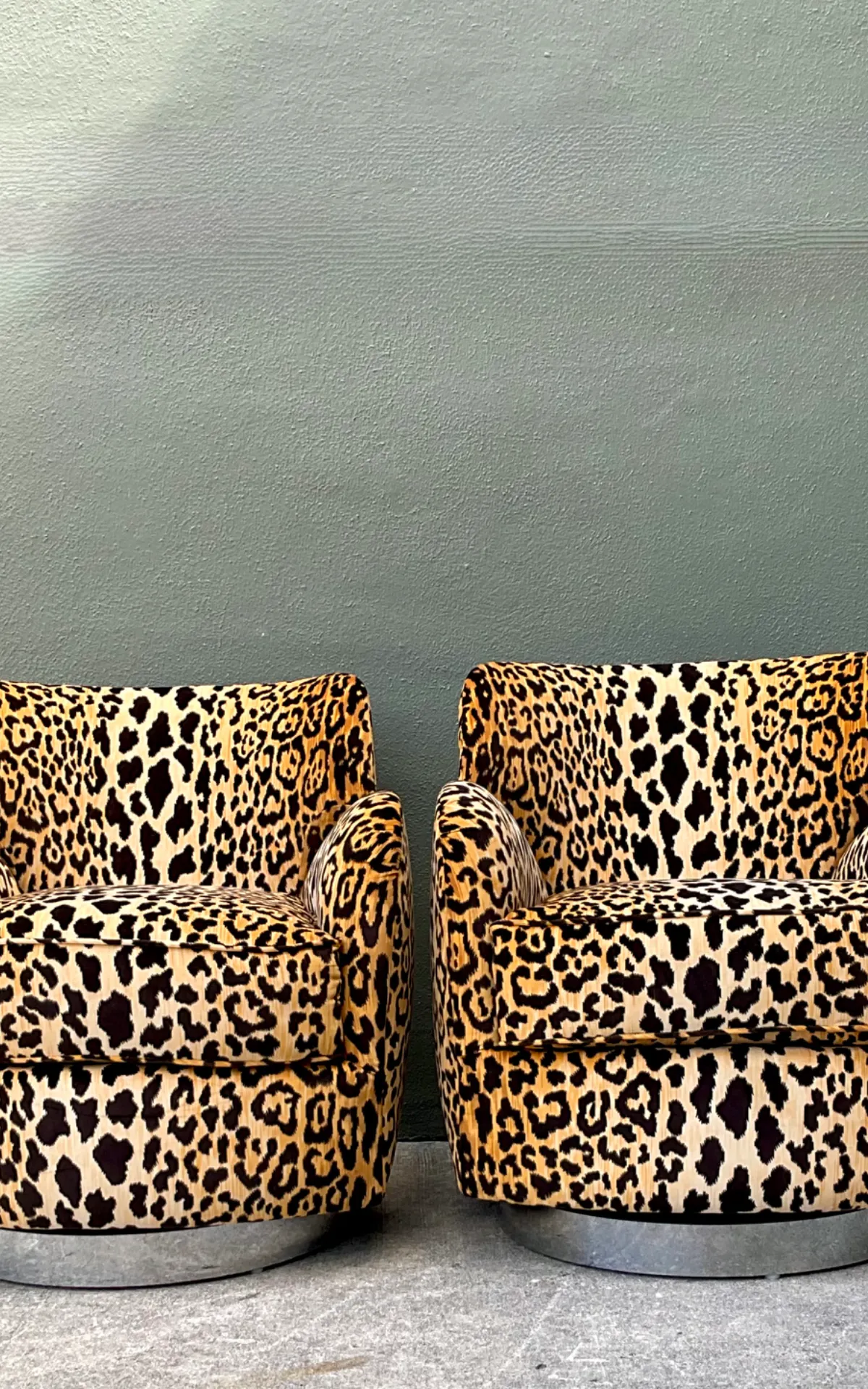 Vintage Leopard Print Velvet Swivel Chairs - A Pair — additional photo 7