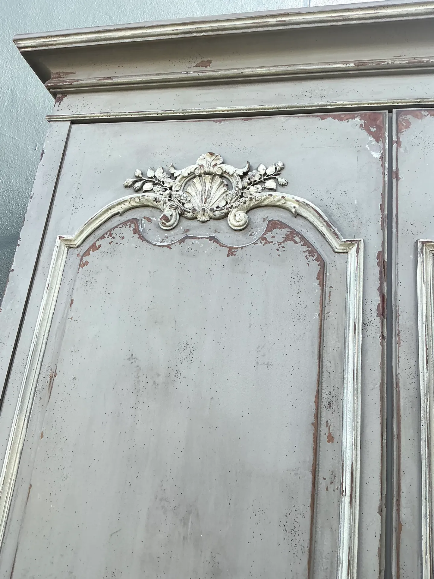 Habersham Vintage Gray Distressed Armoire — additional photo 4