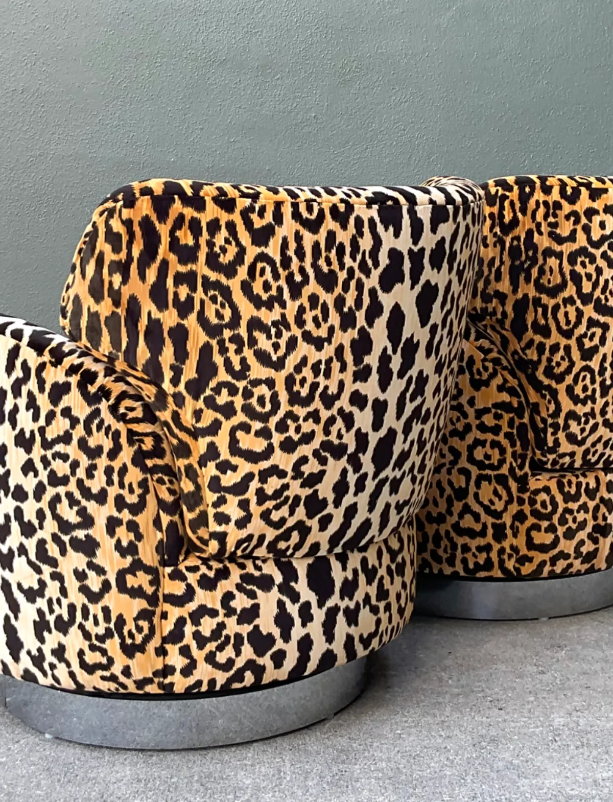 Vintage Leopard Print Velvet Swivel Chairs - A Pair — additional photo 2