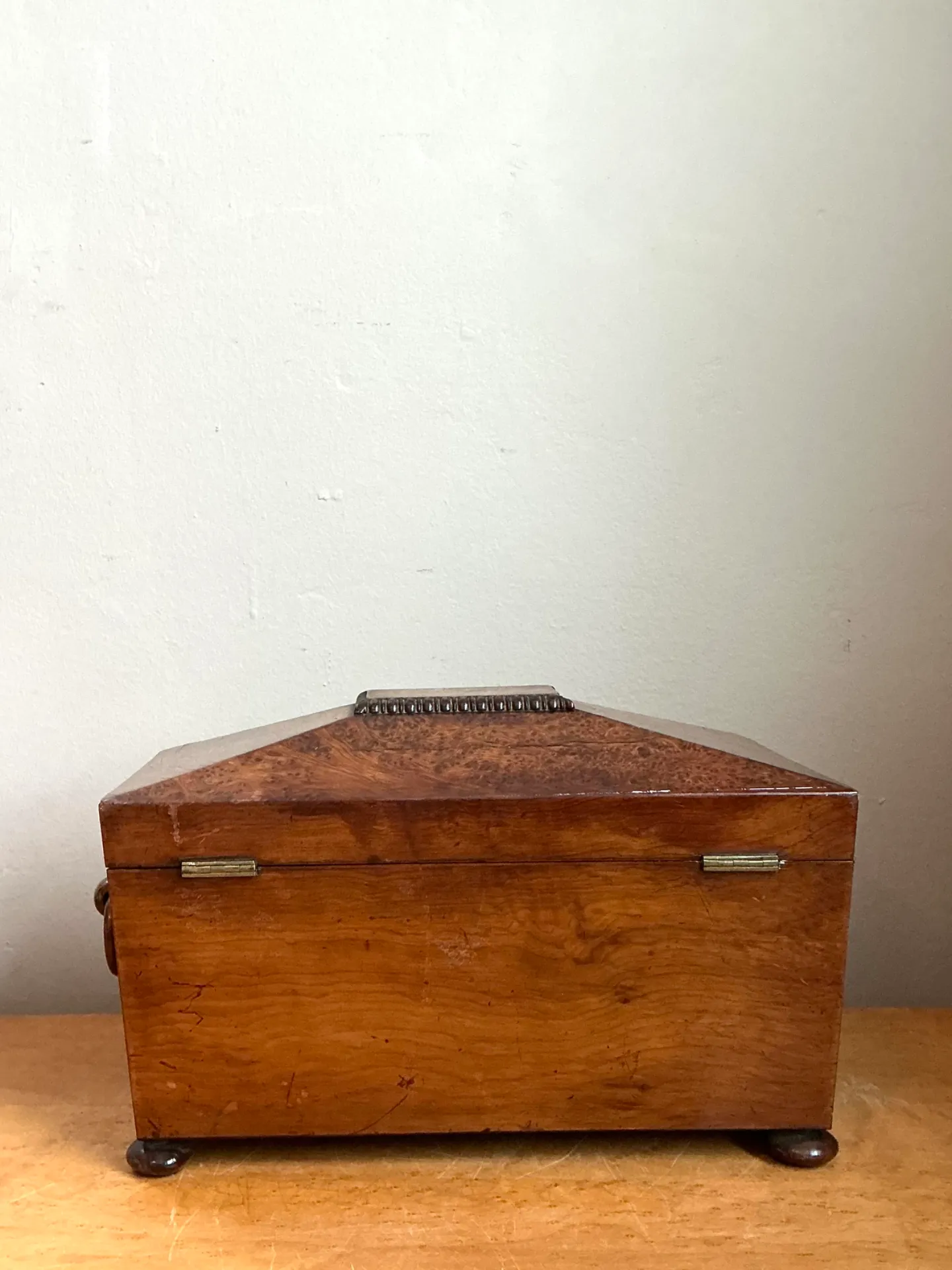 Vintage Burl and Brass Decorative Box — additional photo 1