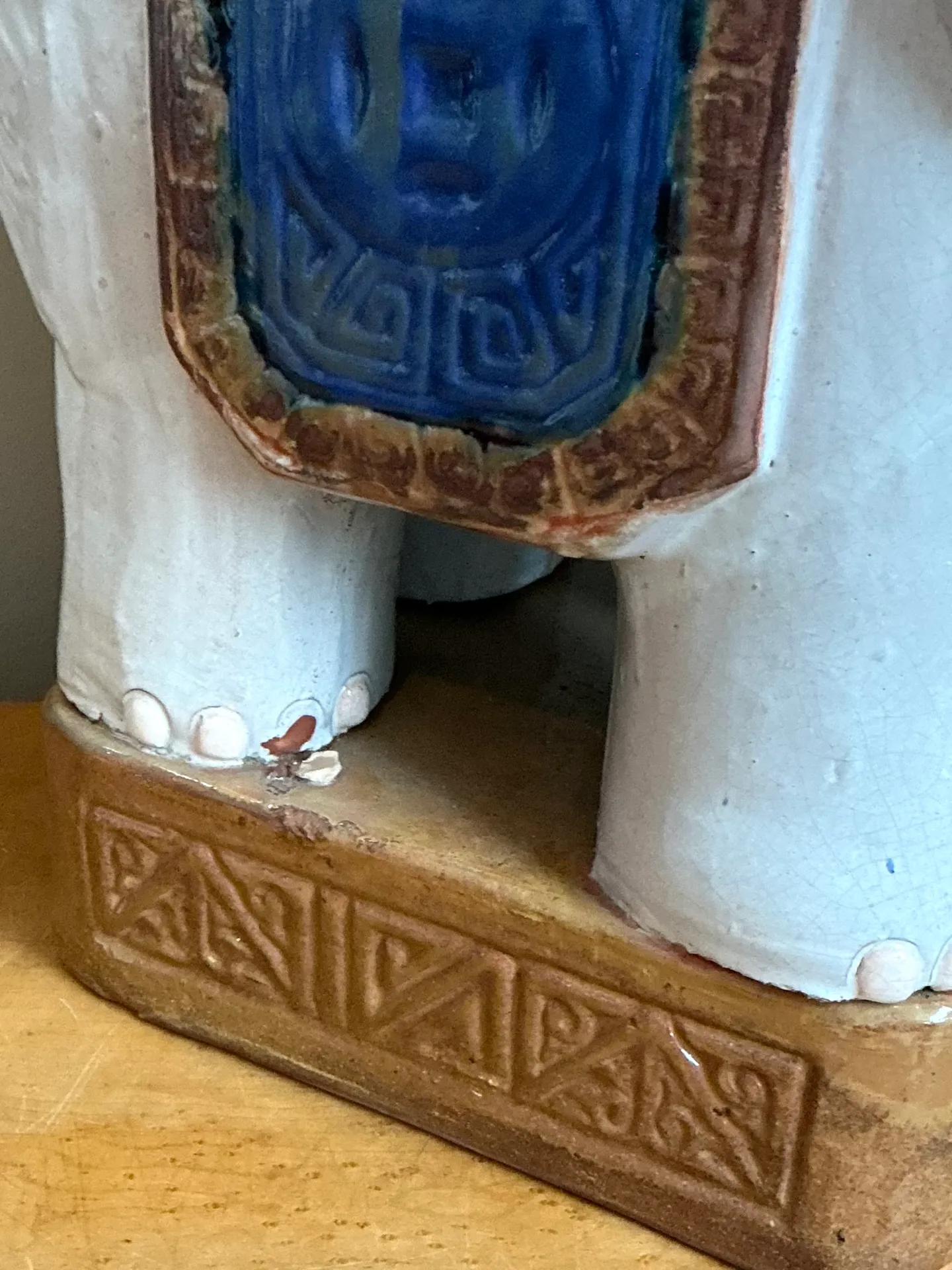 Vintage Glazed Ceramic Elephant Low Stool — additional photo 6