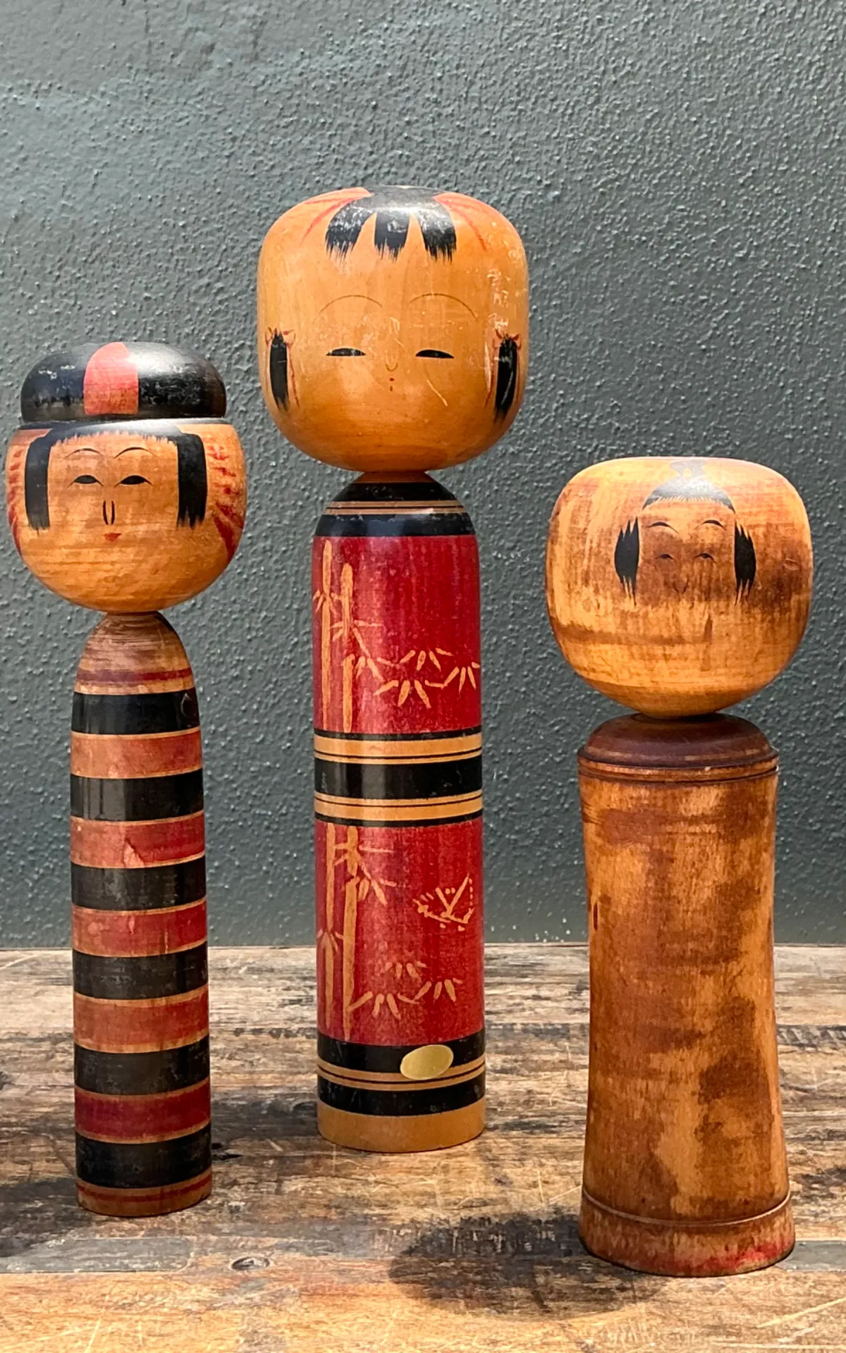 Vintage Japanese Kokeshi Dolls - Set of Three — additional photo 4