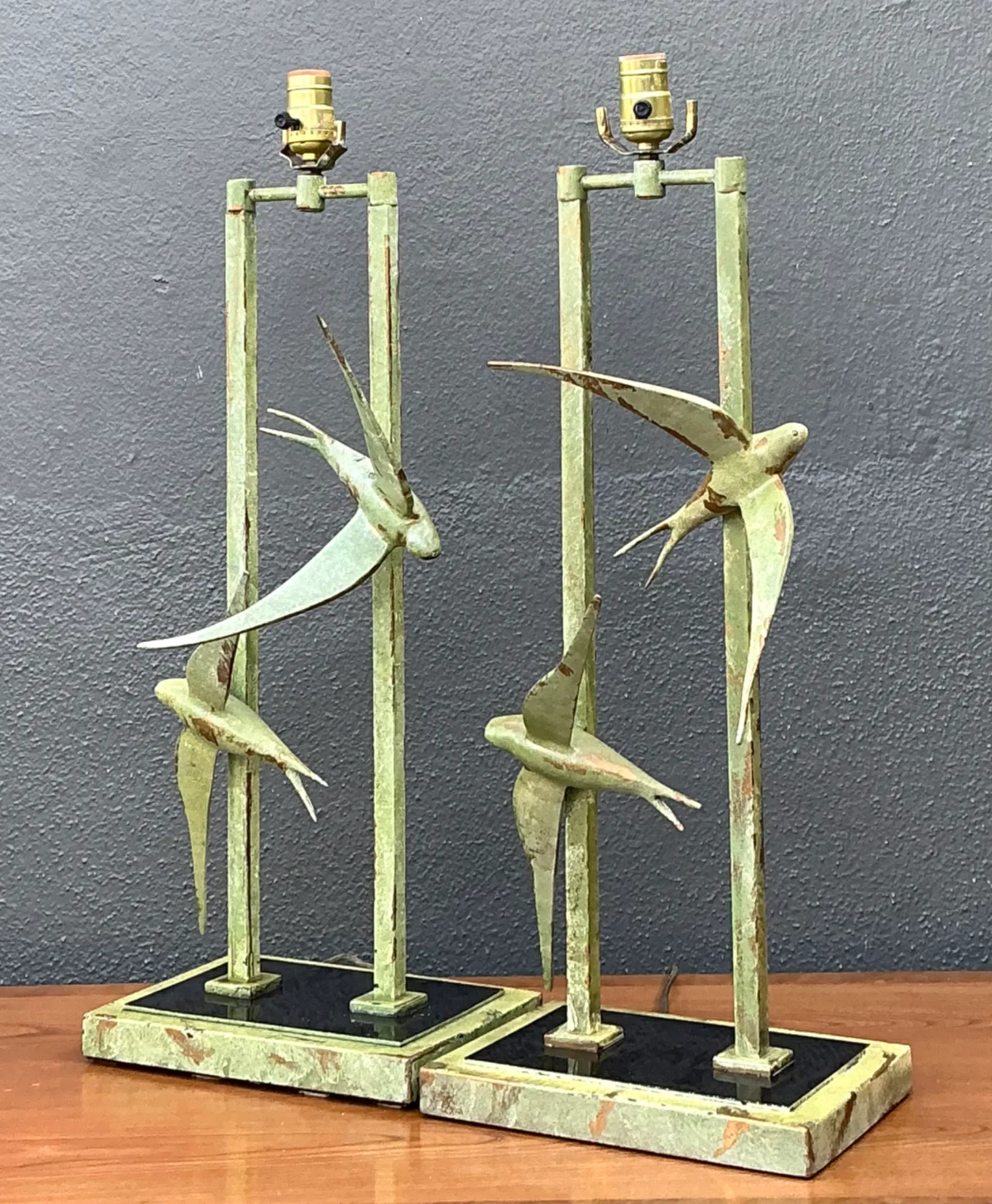 Vintage Sculptural Bird Metal Lamps - Pair — additional photo 1