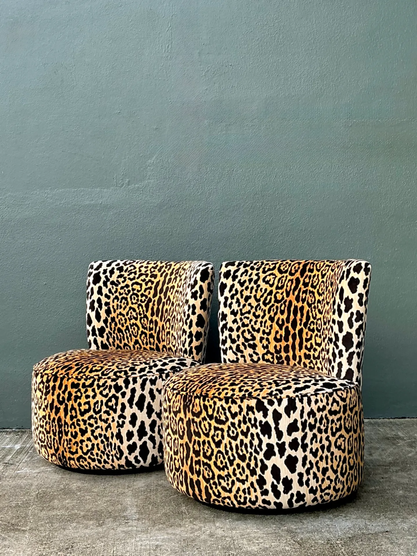 Vintage Leopard Velvet Swivel Chairs — additional photo 7