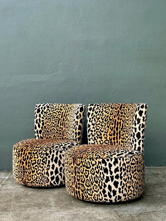 Vintage Leopard Velvet Swivel Chairs — additional photo 7